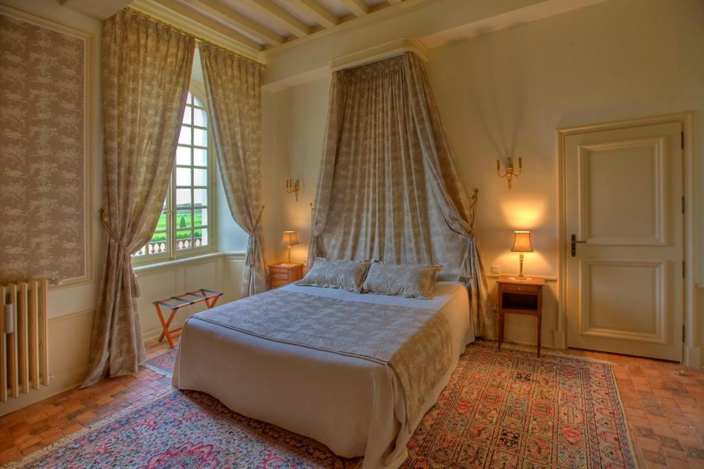 Le Château d'Hauterives view 3