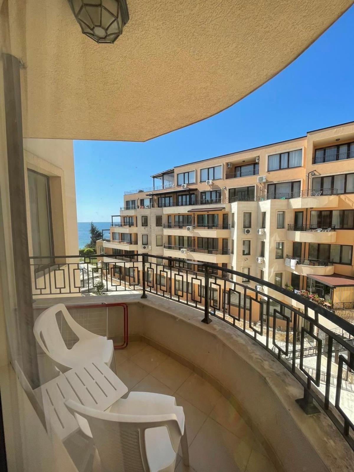 Rich-2 SP Apartments view 3