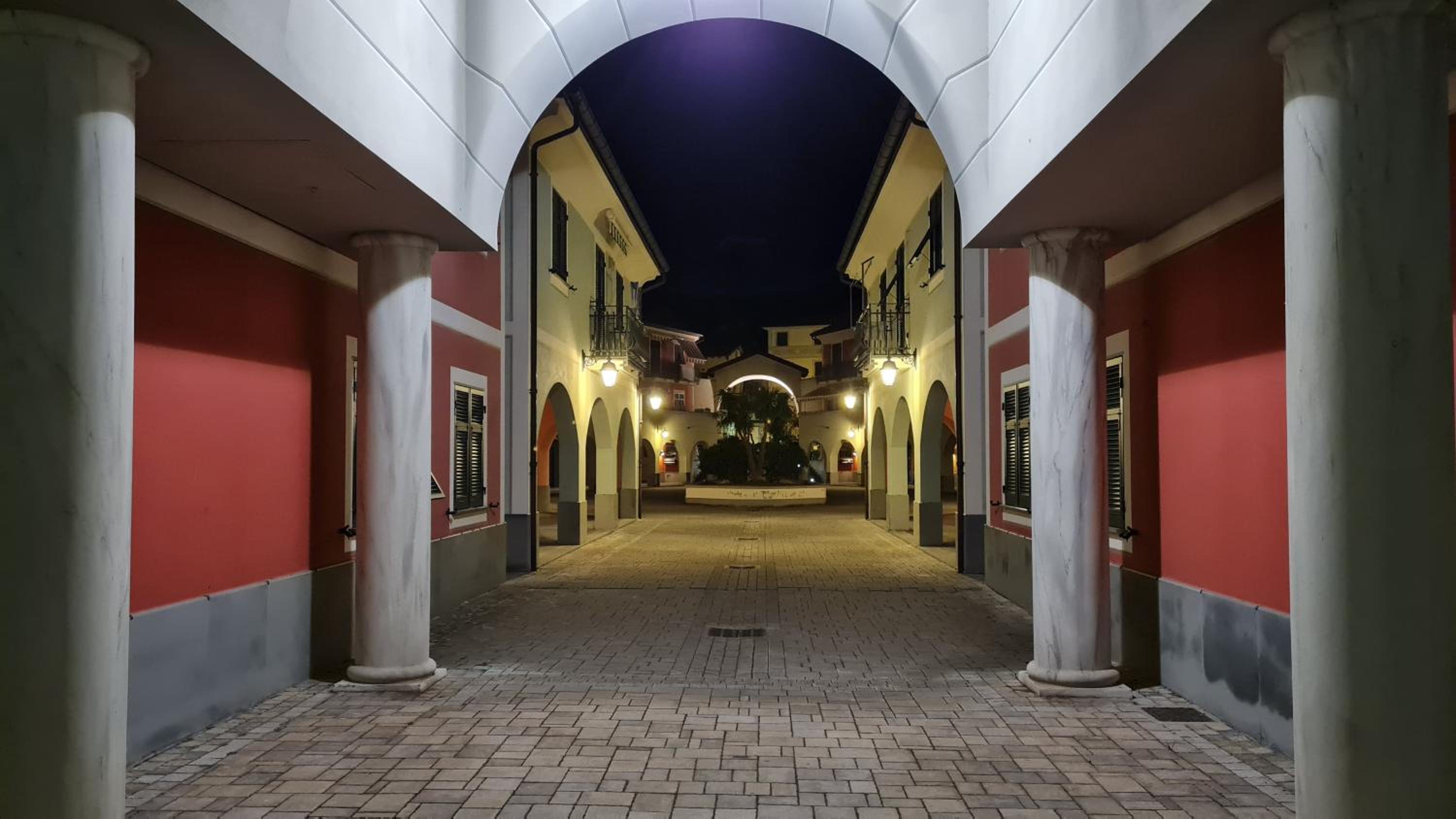 La Contrada view 2