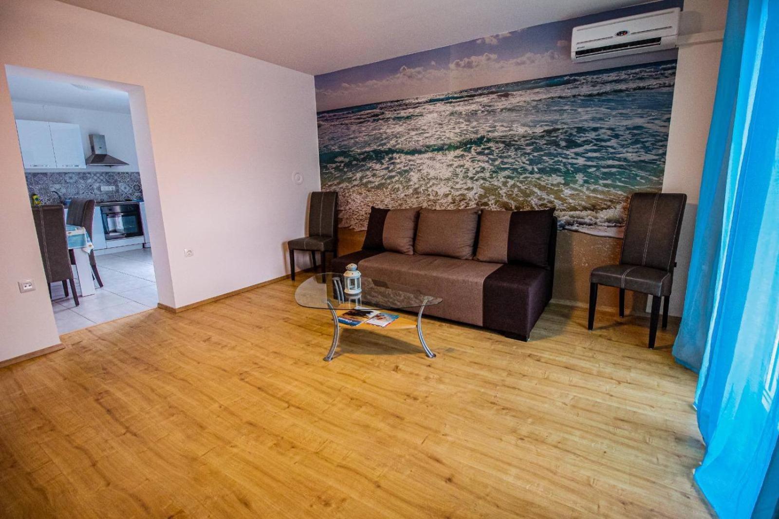 Apartman Mirno More