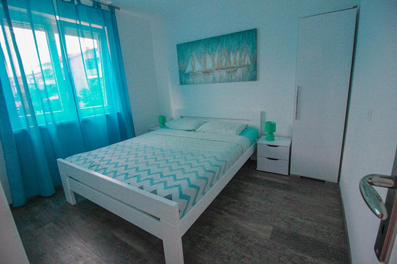 Apartman Mirno More