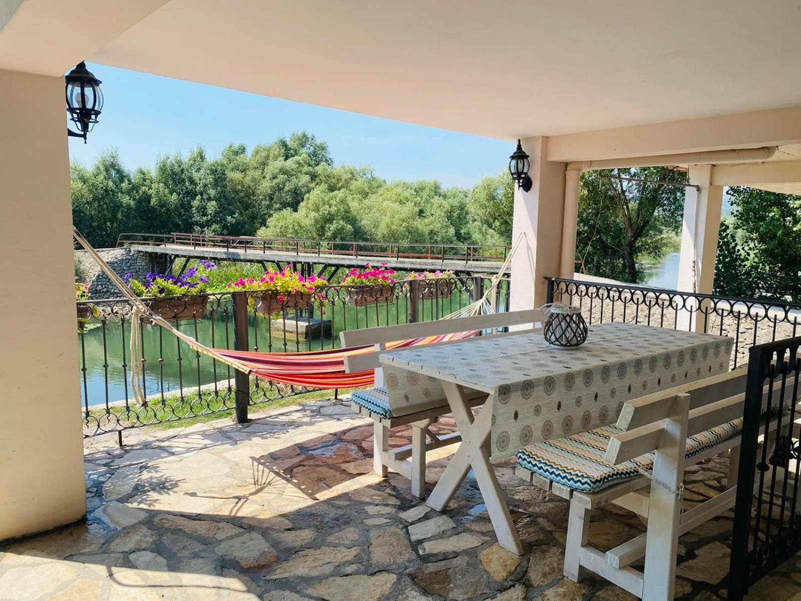 Lake View Apartment Dodosi view 4