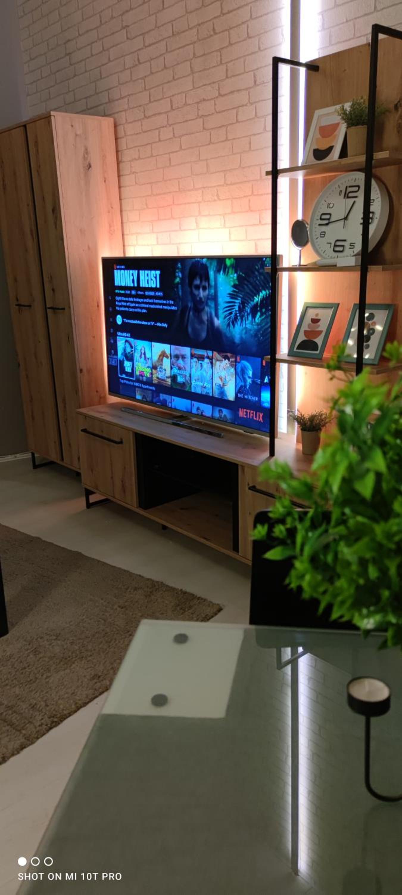 Inbox Apartments