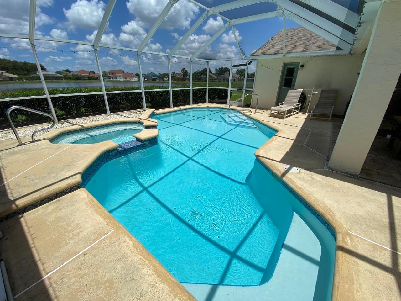 All Homes With Private Pool