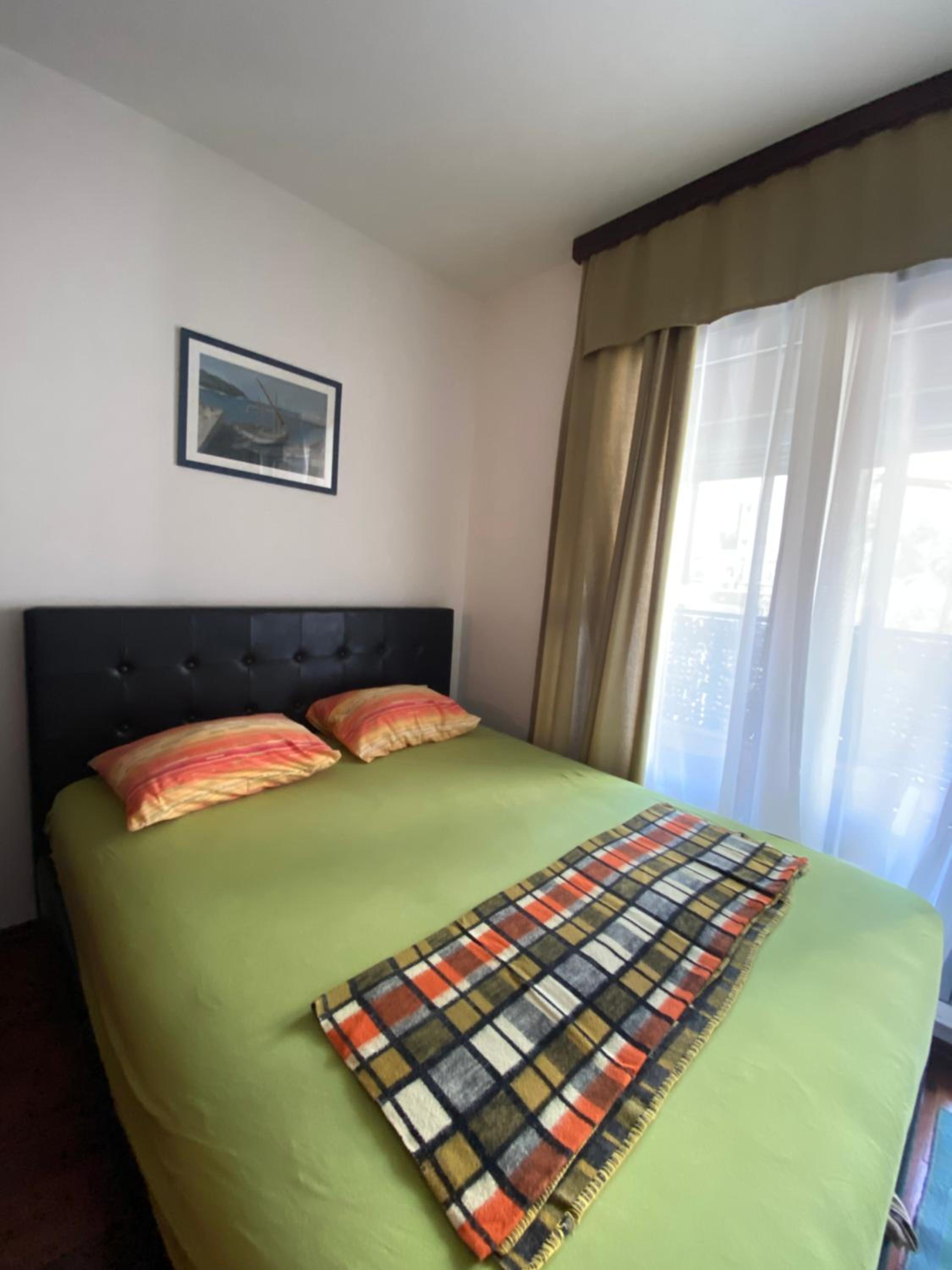 Studio Apartment Nika Anđusa view 2