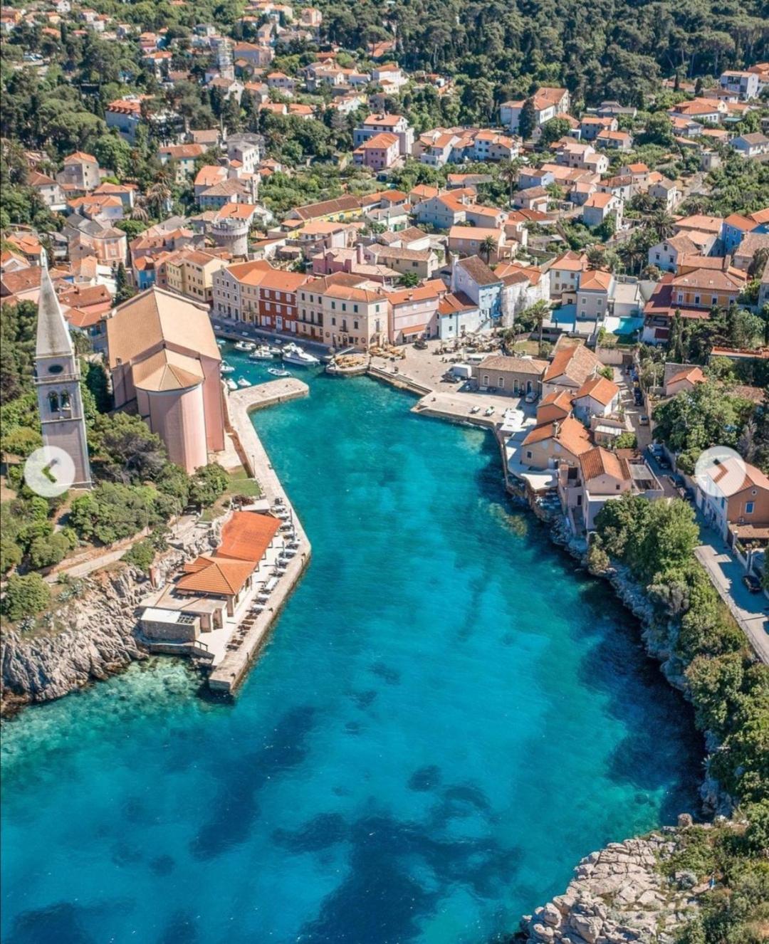 VELI LOŠINJ Rovenska 52 view 3
