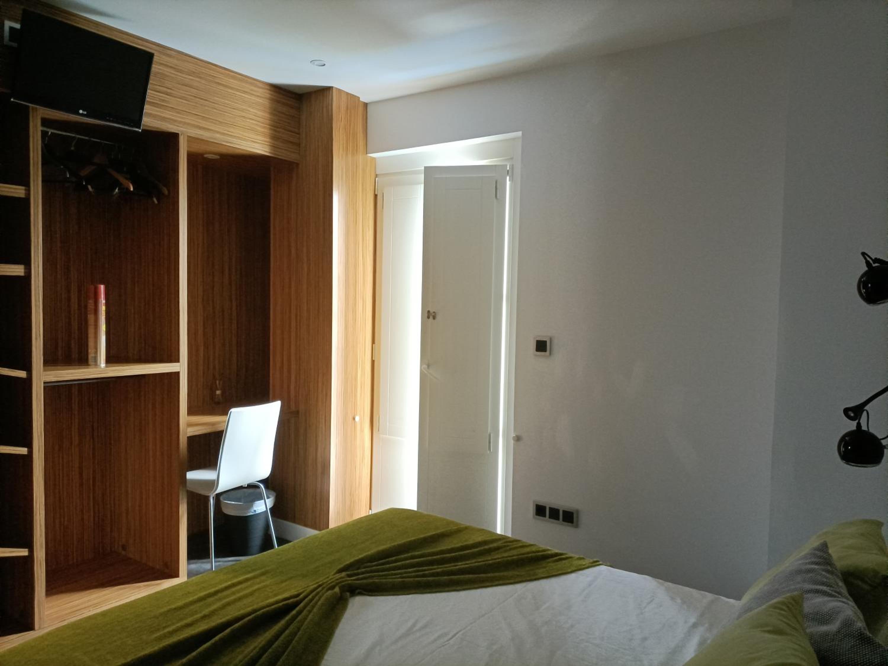 Photo 31