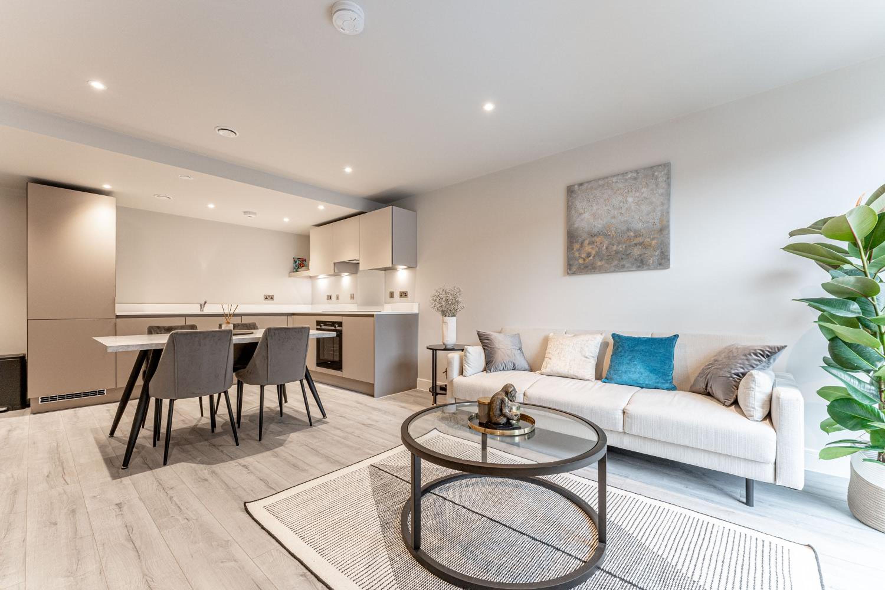 St Martin's Place by Seven Living - Birmingham City Centre