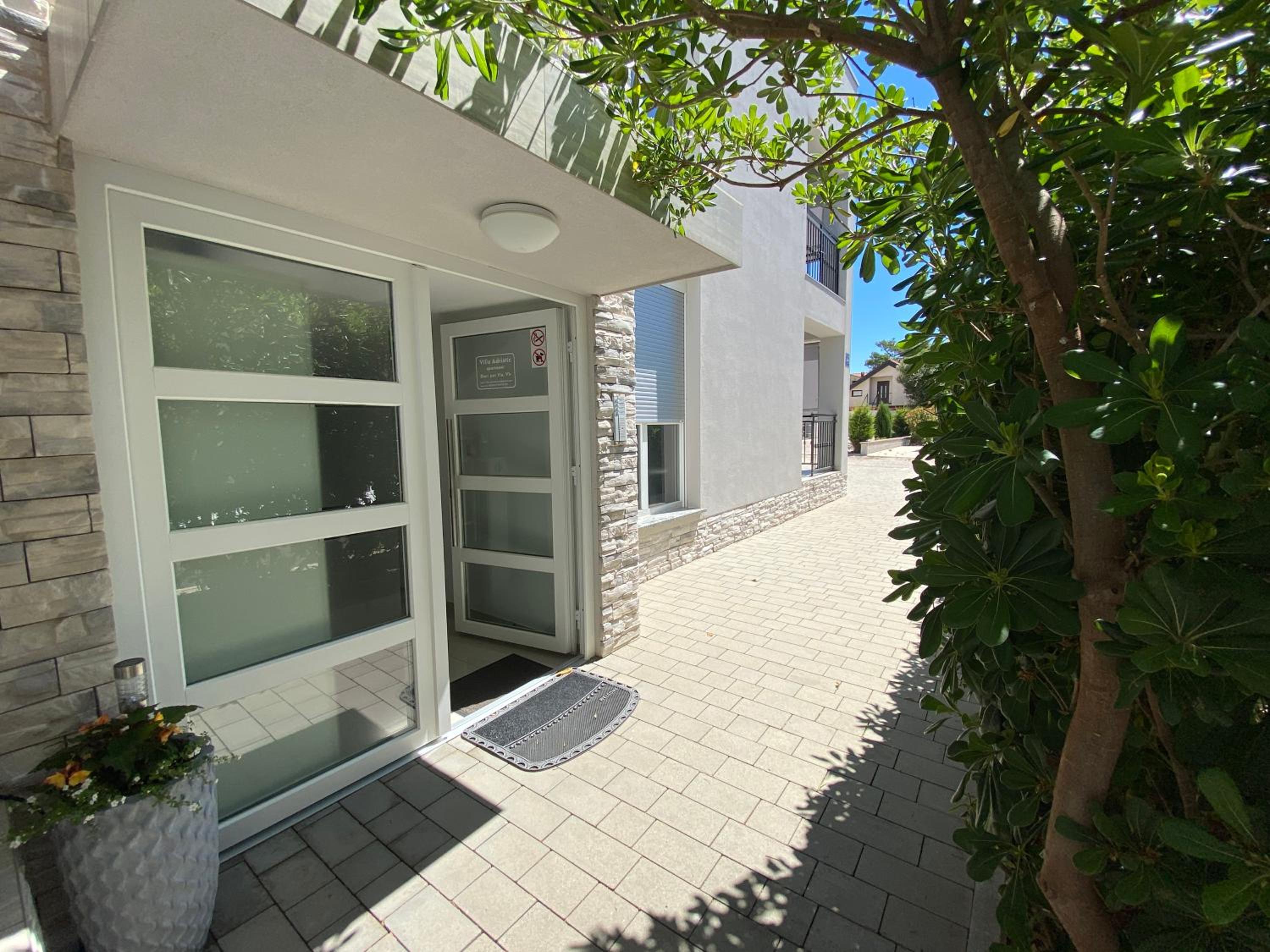 Apartmani Villa Adriatic view 2