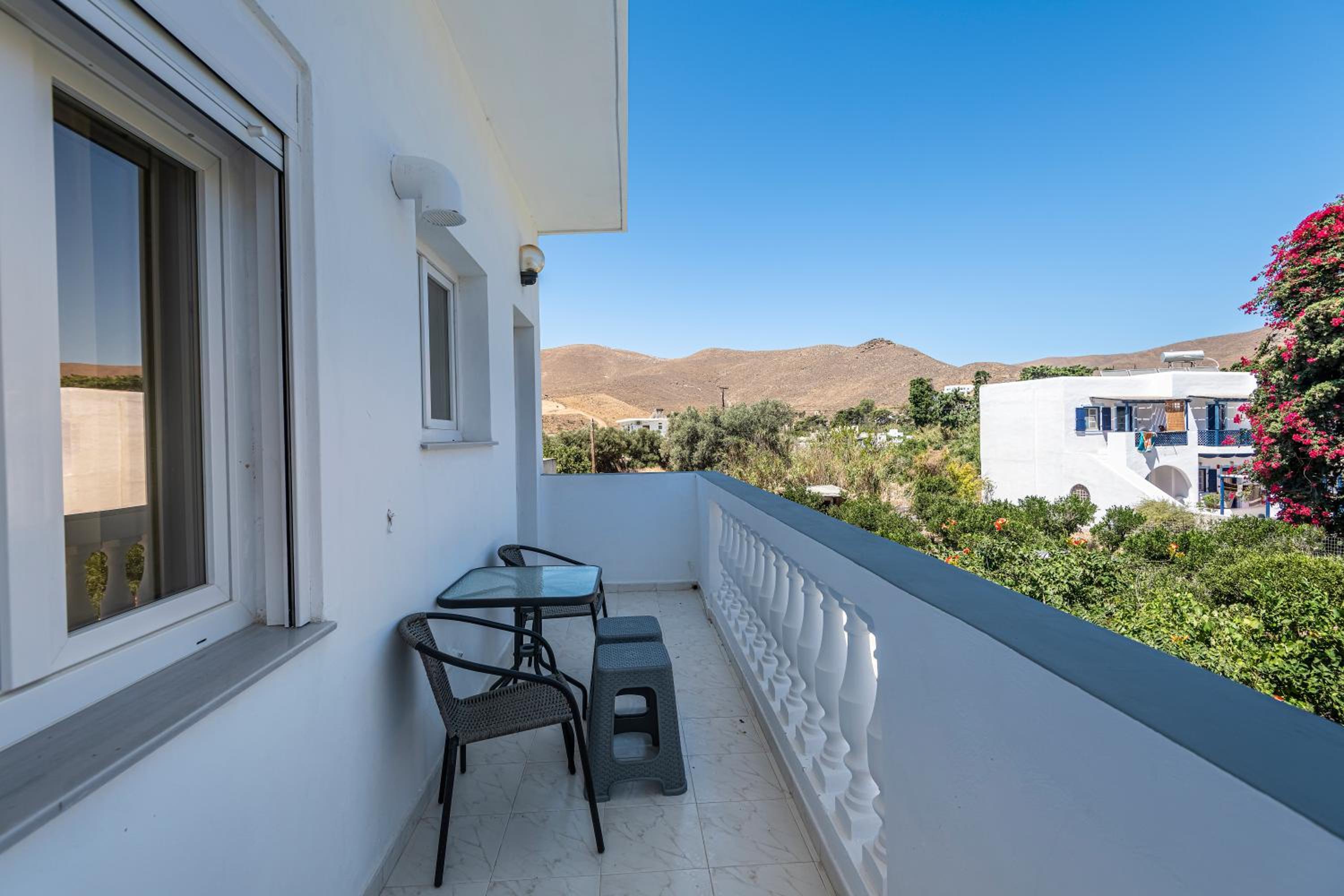 Stenorimi Valley House