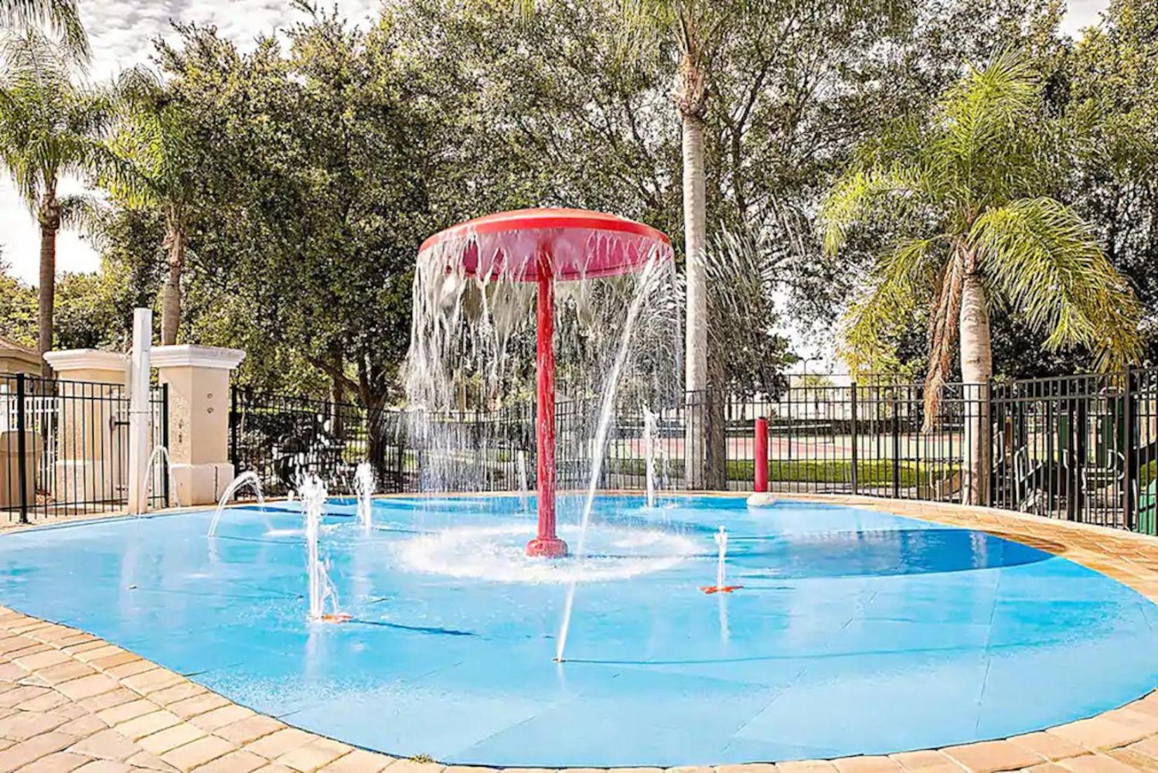 Hotel Resort-Style Condo Near Disney World - Image 1