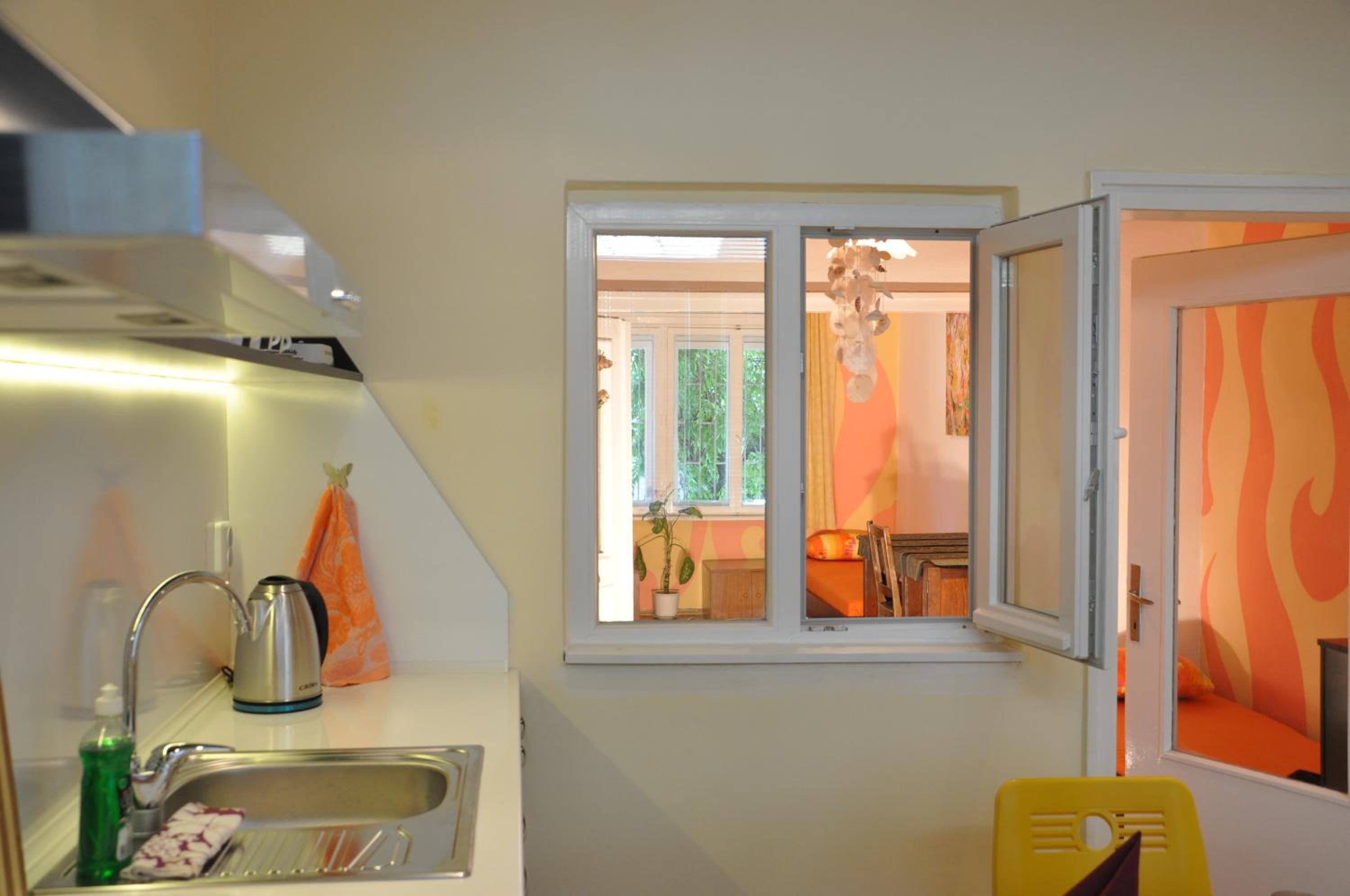 Arlequin Apartment