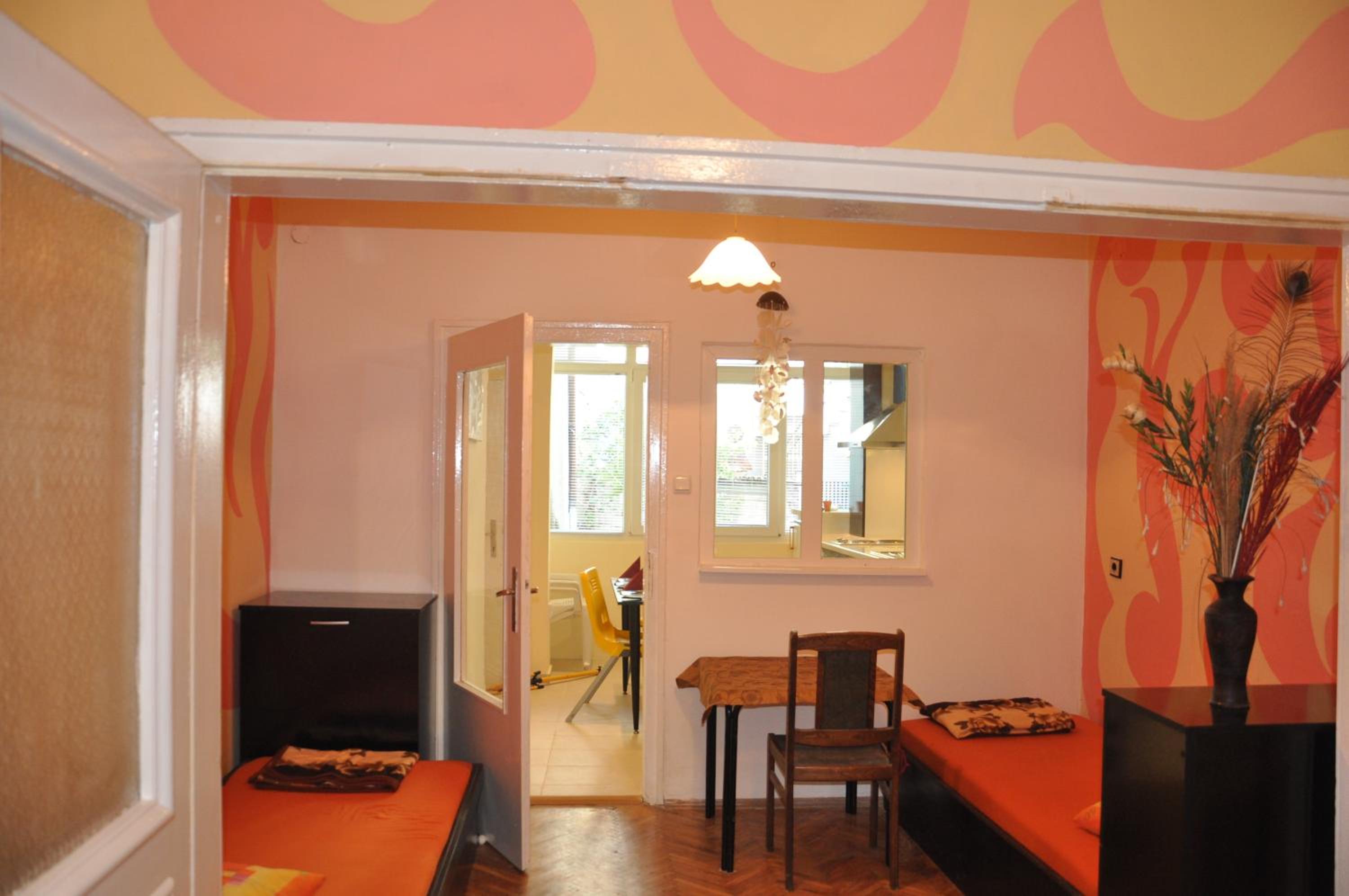 Arlequin Apartment