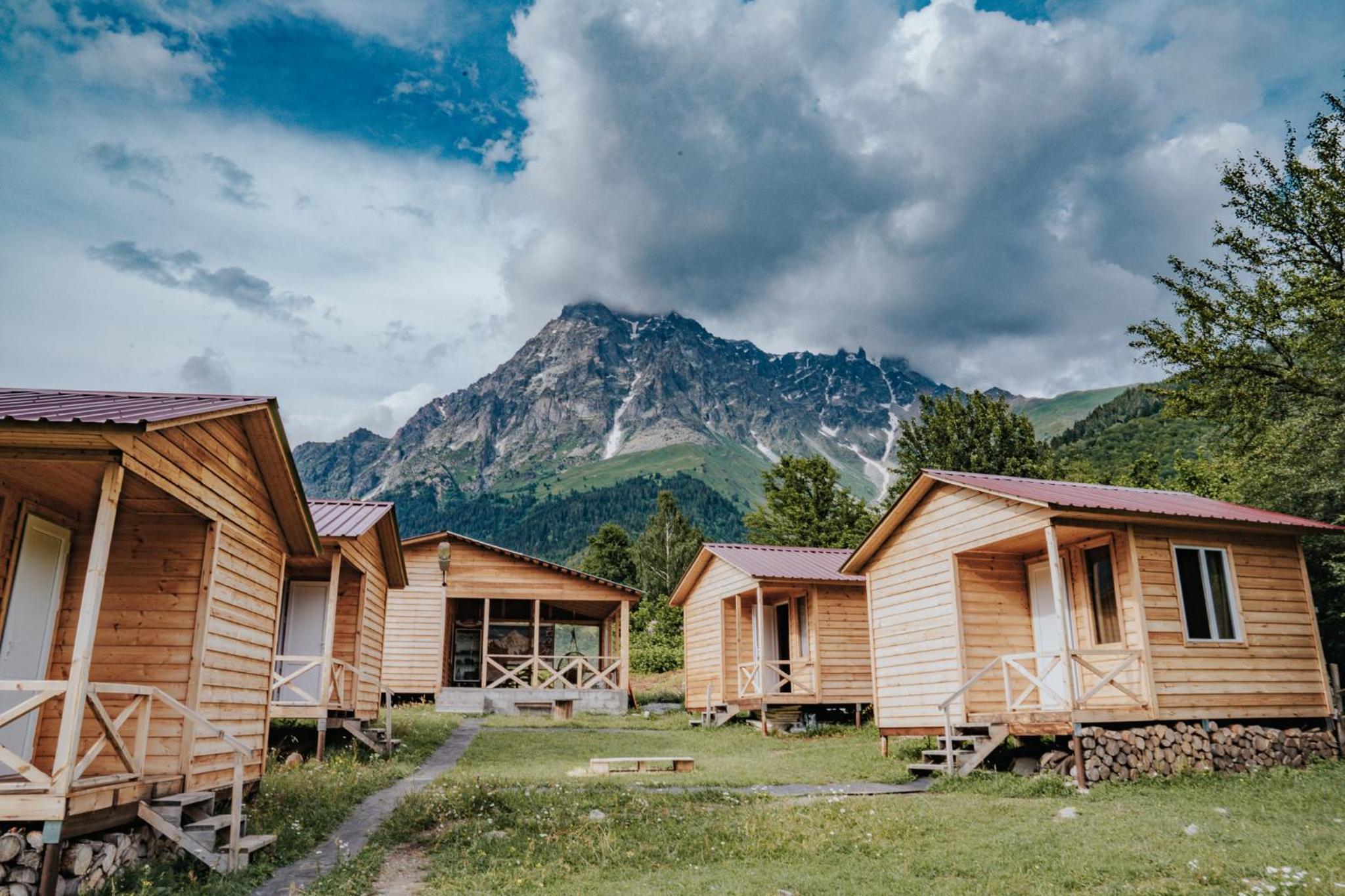 Cottages Shikhra
