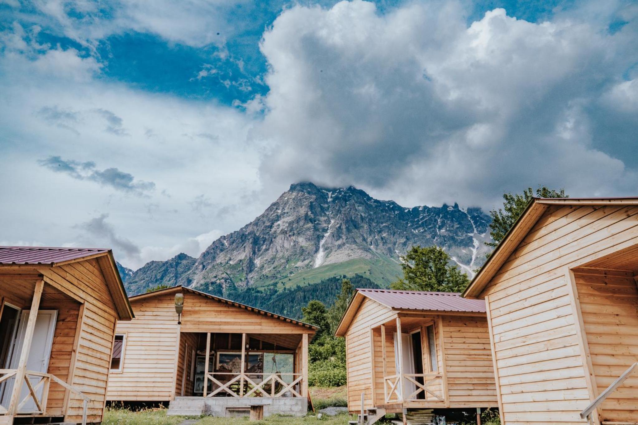 Cottages Shikhra