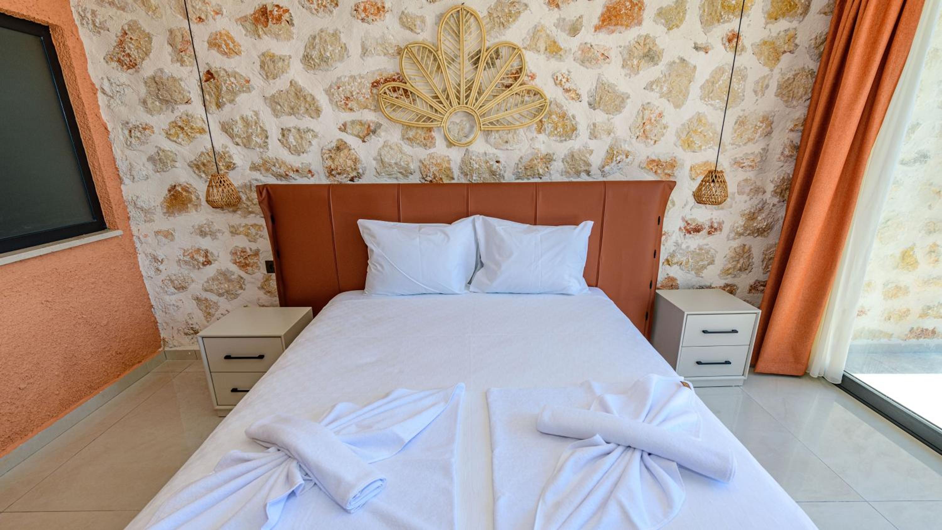 Villa Selim - 1 Bed Honeymoon Villa with jacuzzi in Kalkan