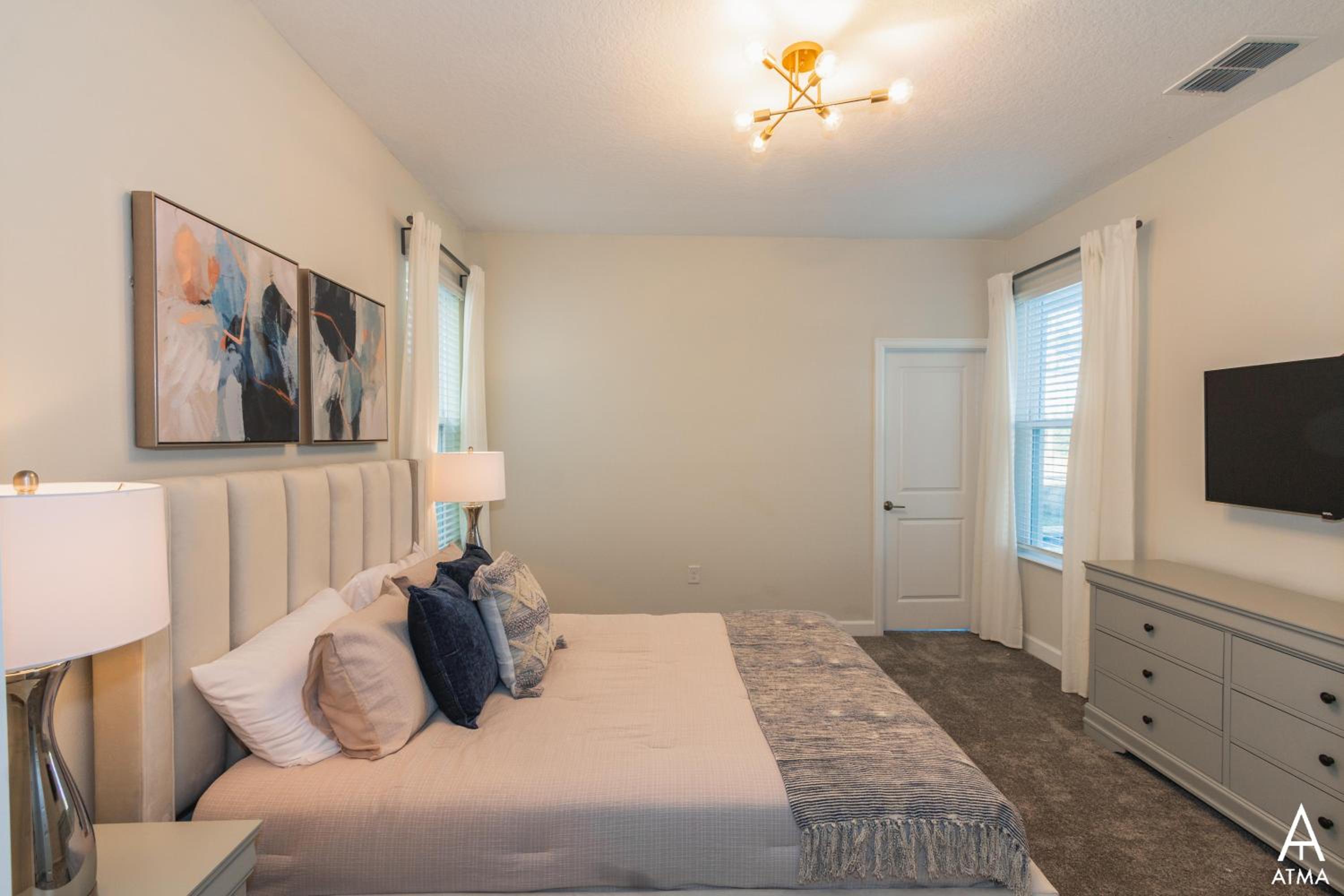 8975BSW - The Retreat at ChampionsGate view 3