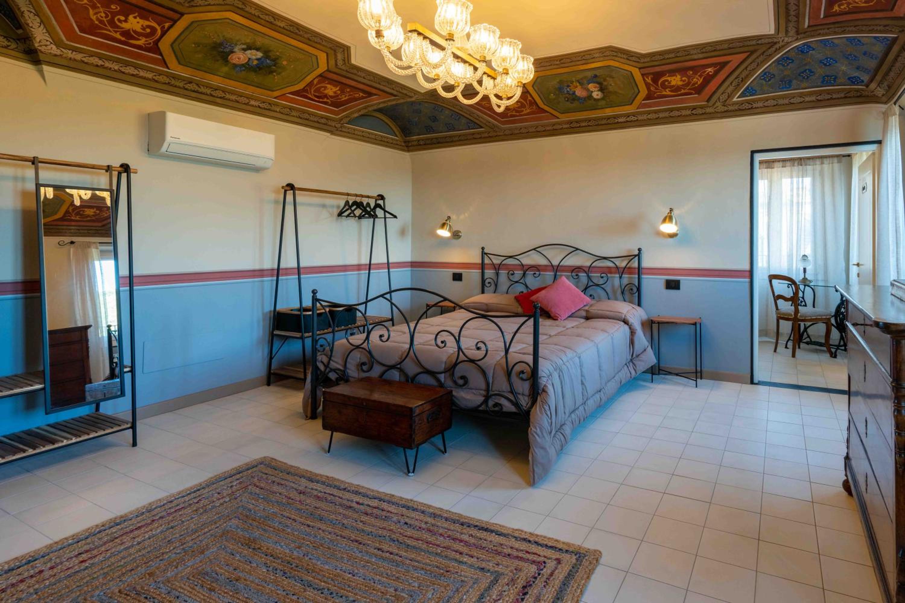 B&B Palazzo Del Duca view 3