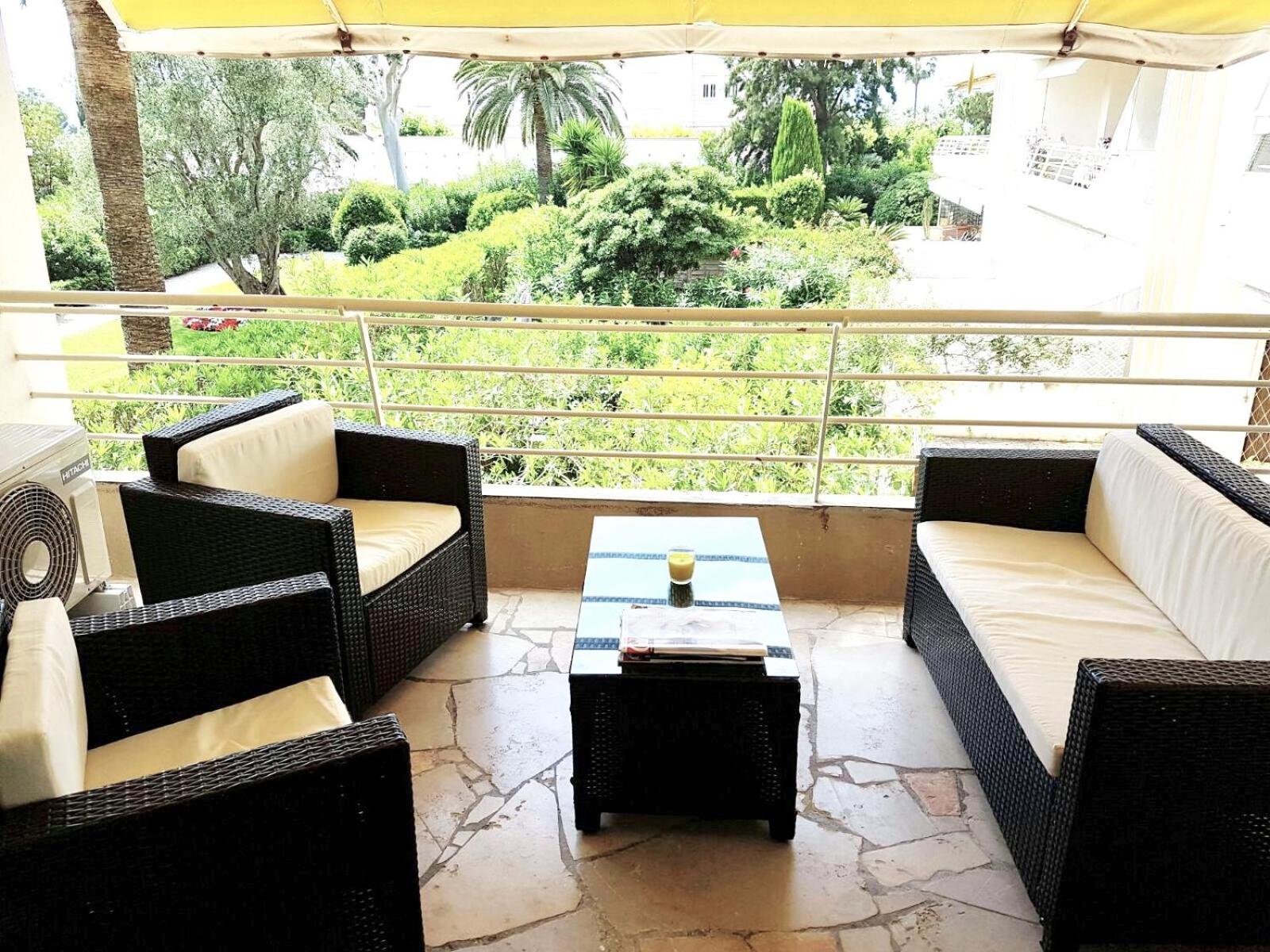 Cannes la Croisette, Baoli 4 beds, balcony,parking photo 4