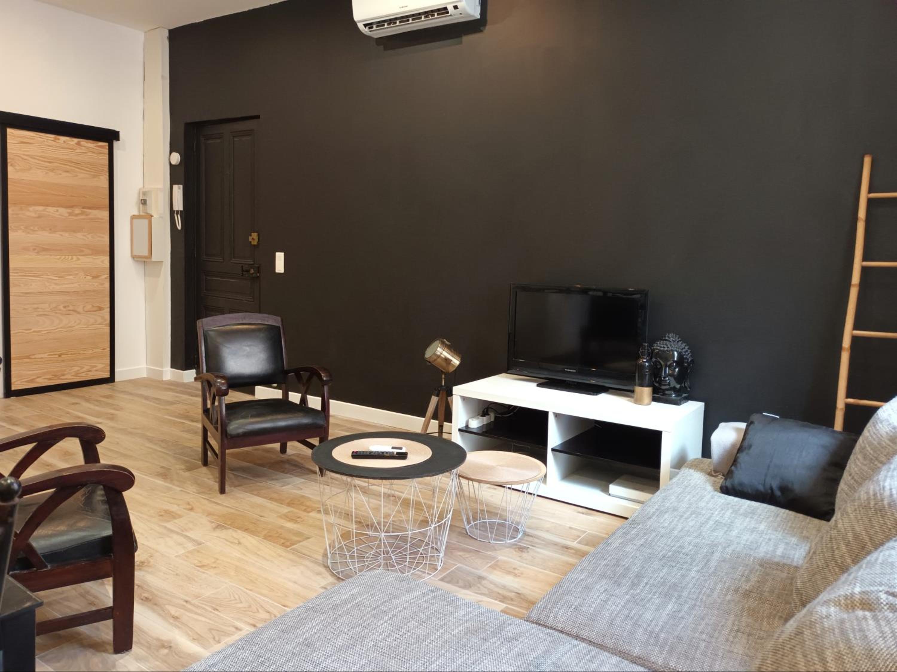 Centre ville 10 min de la Croisette/Downtown photo 1