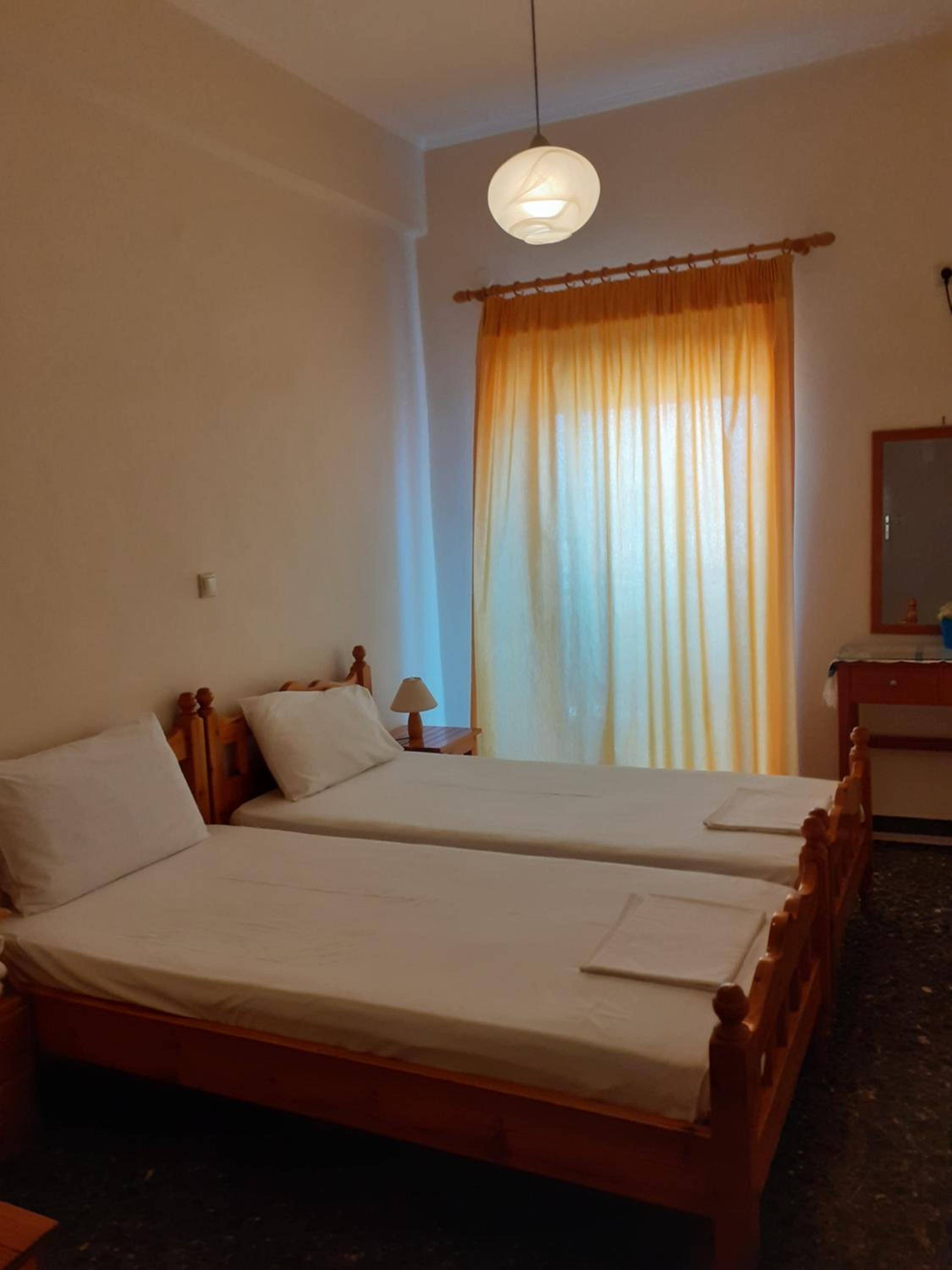Kritikos Rooms