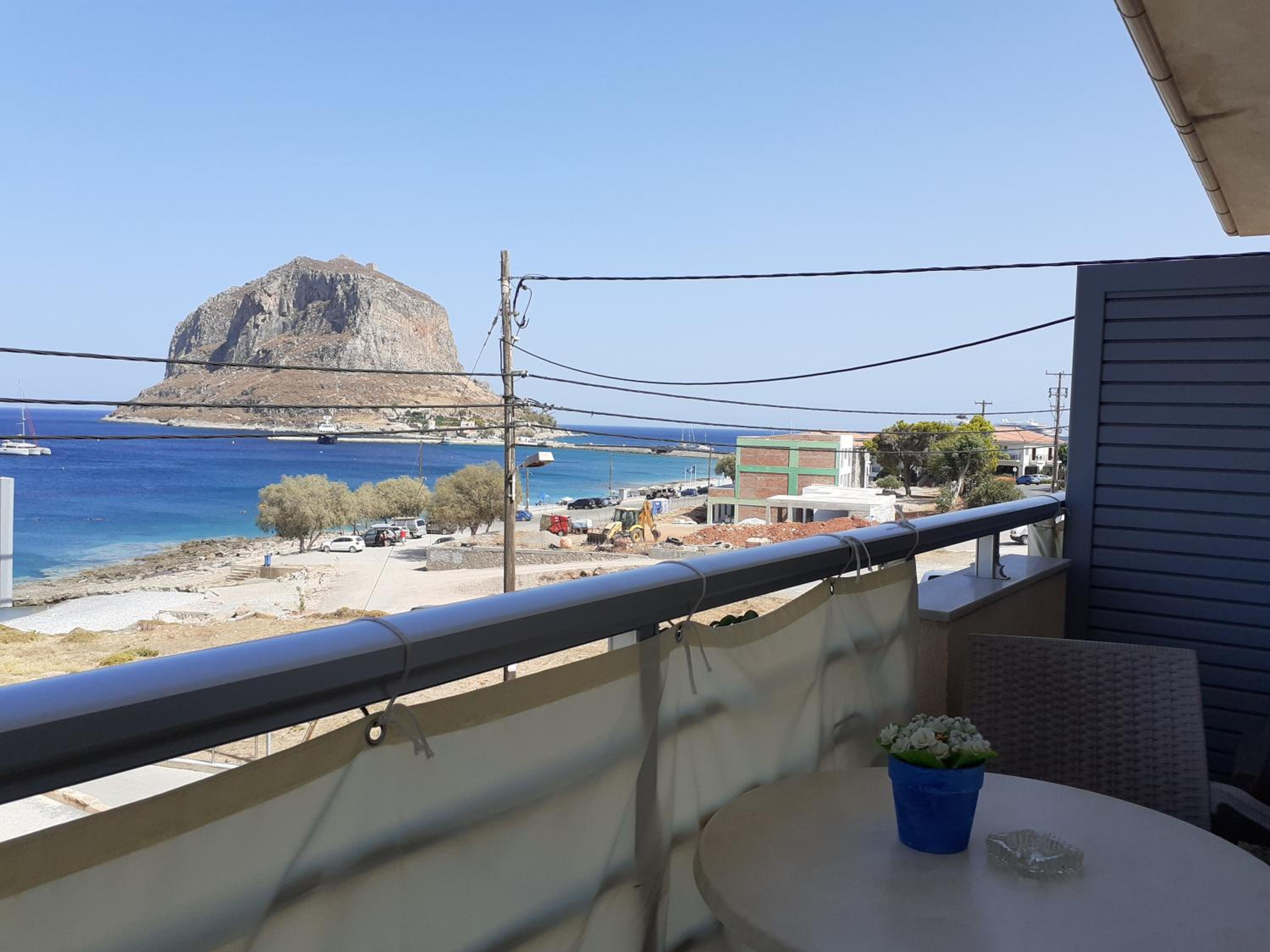 Kritikos Rooms