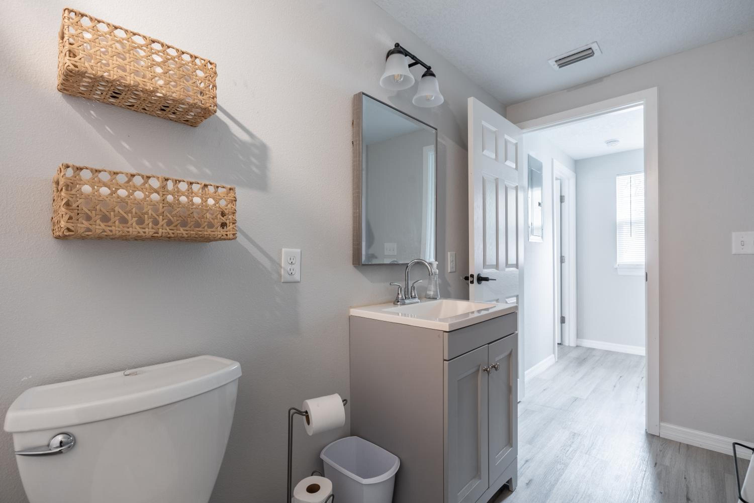 Cozy Apartments in the Triplex House, Historic District of Orlando