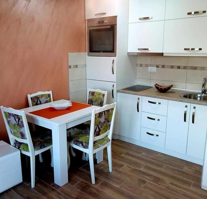 RADOVIĆ Apartment view 4
