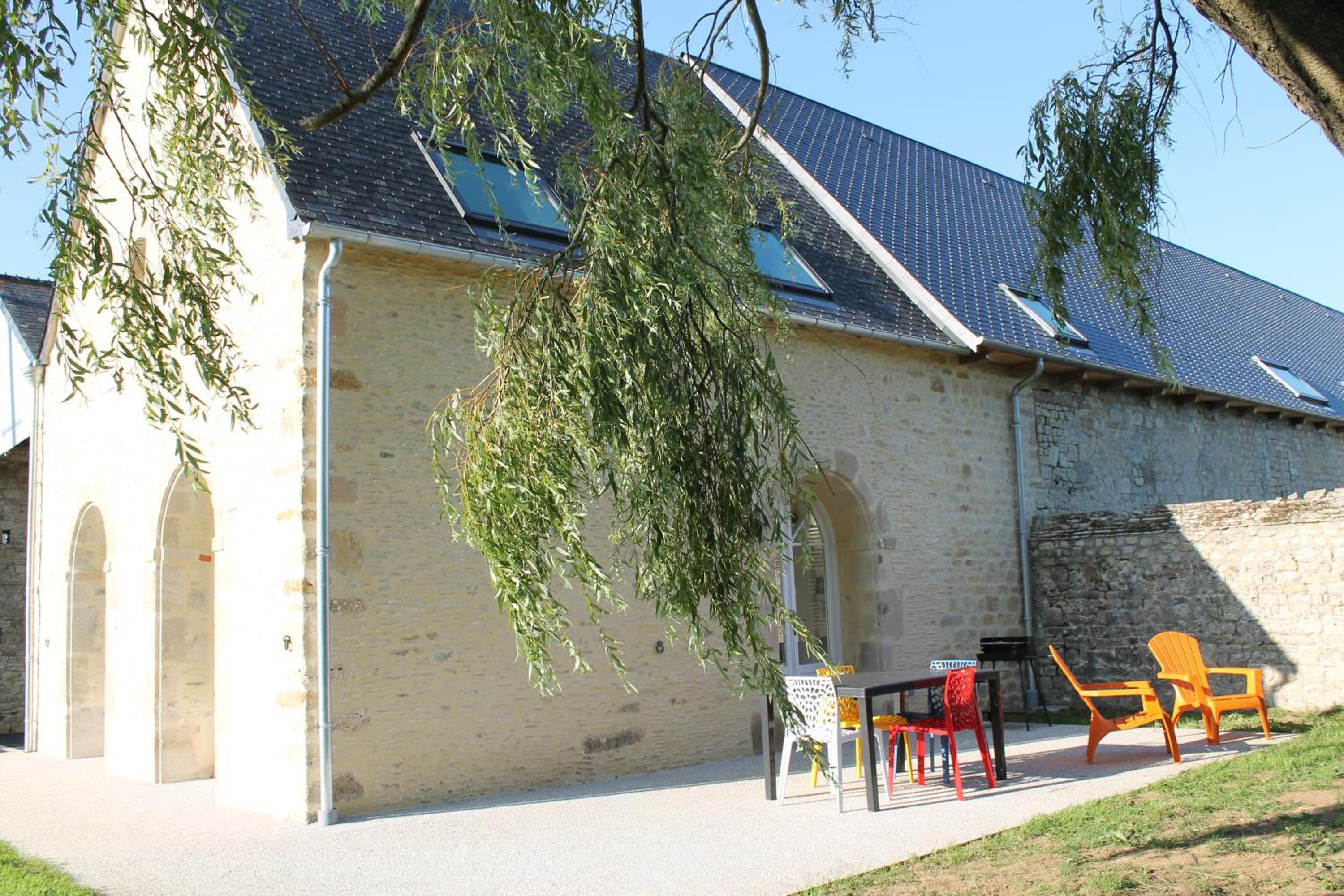 Gite 4 places, le Domaine de la Vallée view 2