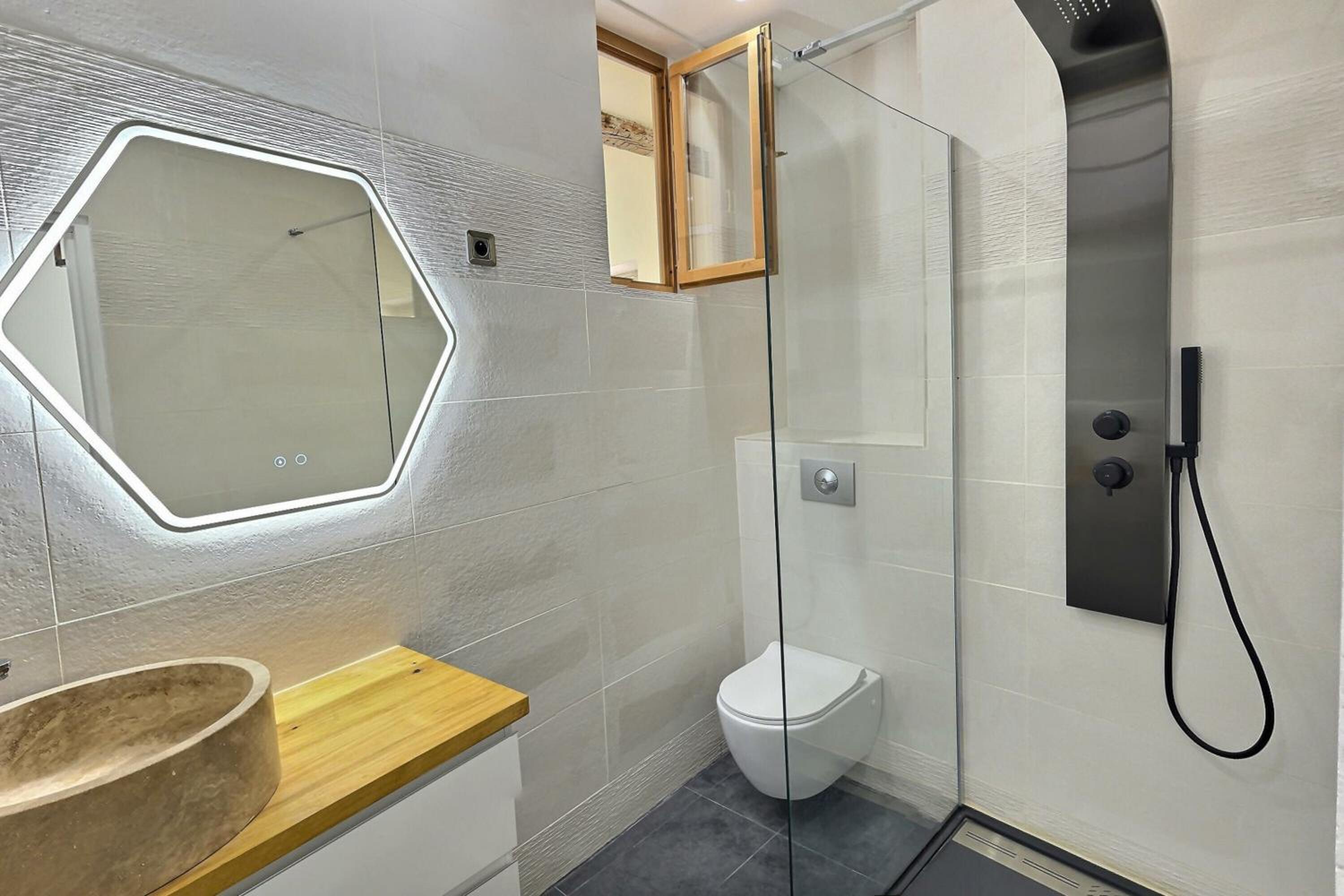 Des appartements au calme dans un immeuble historique view 5