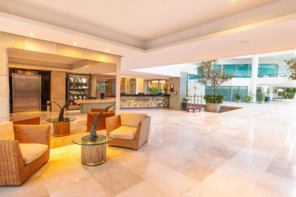 Exclusivo apartamento en Cartagena con vista al mar view 4