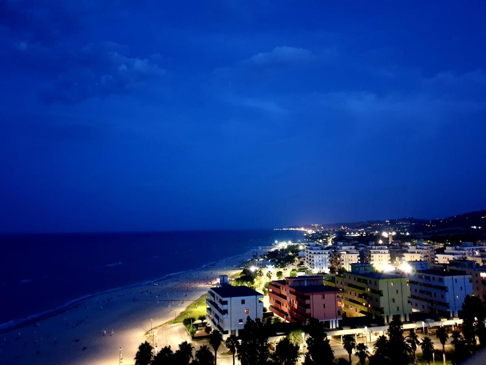 Apartament Sea View Paradise San Tommaso LIDO TRE ARCHI Fermo photo 2