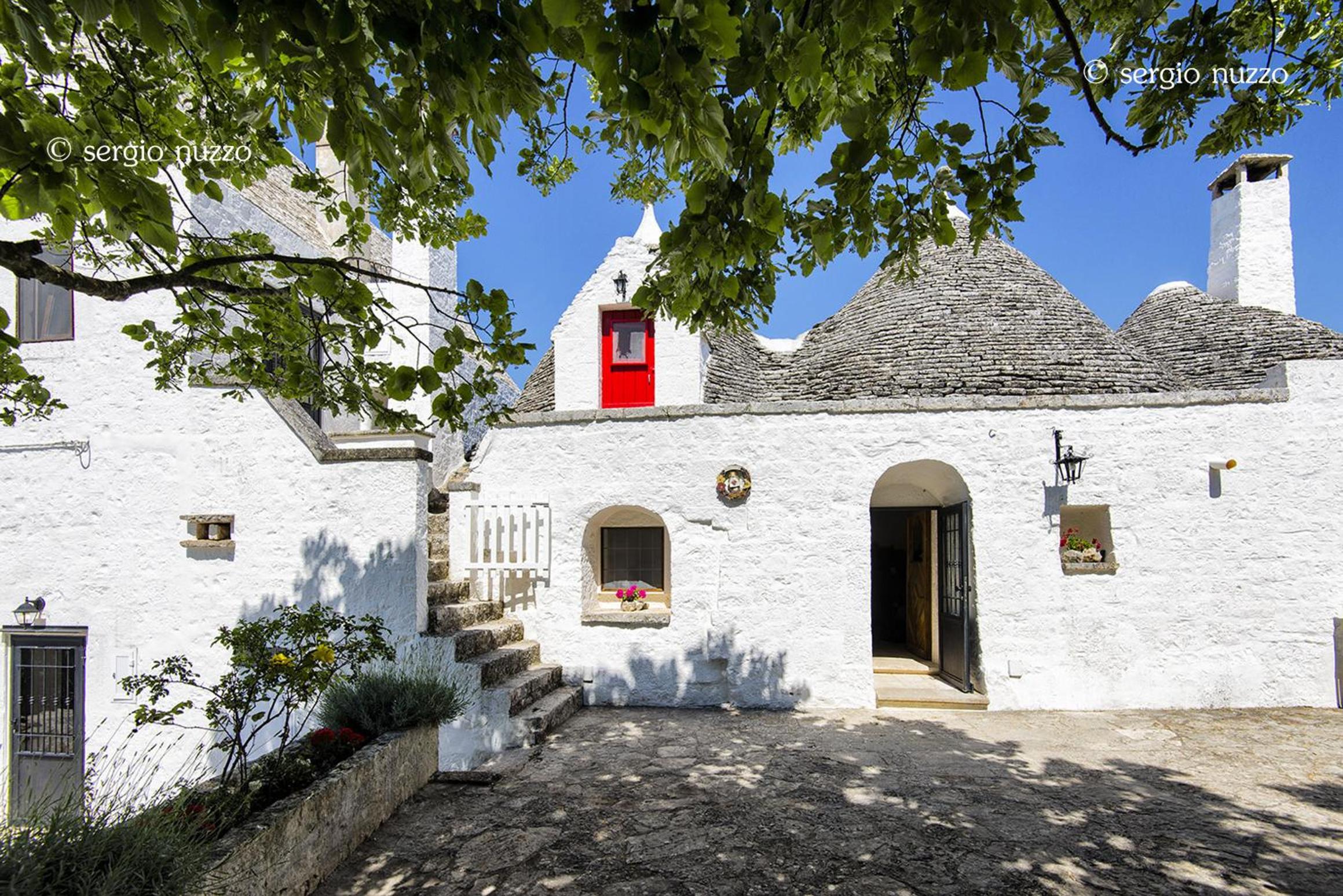 Masseria Mazzalorsa view 3