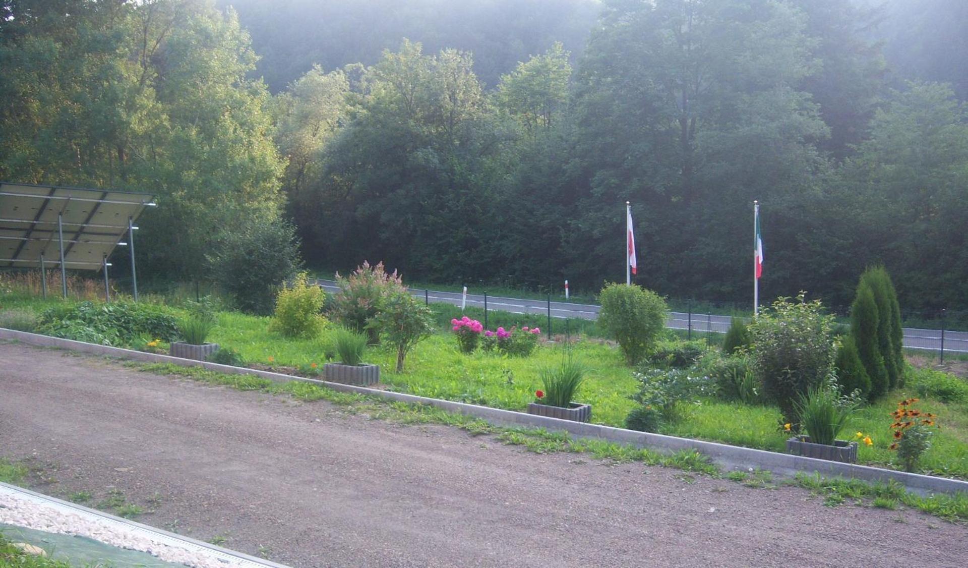 Photo 29