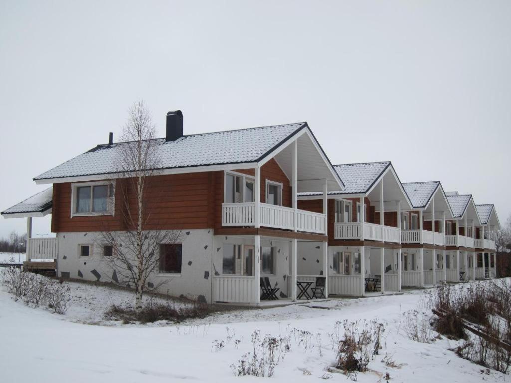 Salmon Holiday Village view 2