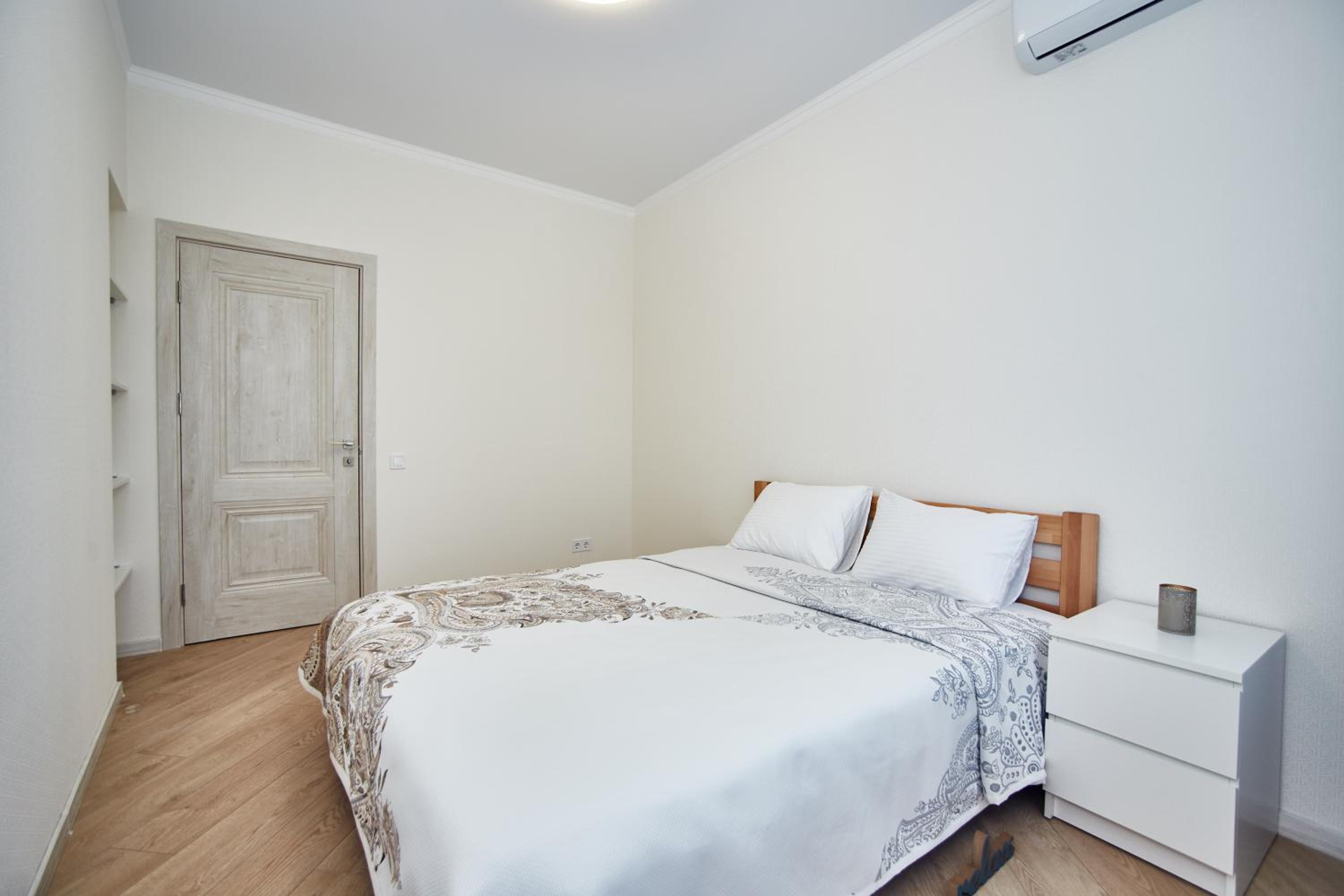 SEA, Central Arcadia, Lux 3 Room Apartment view 3