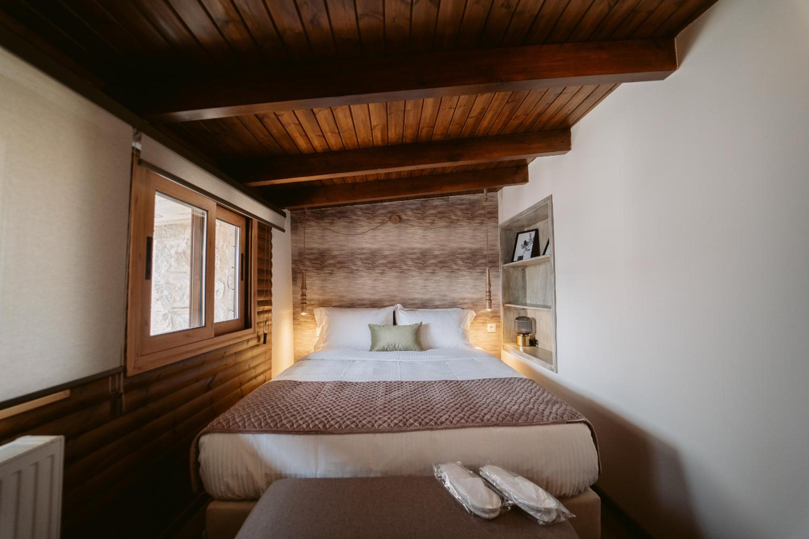 Afanos Guesthouse view 5