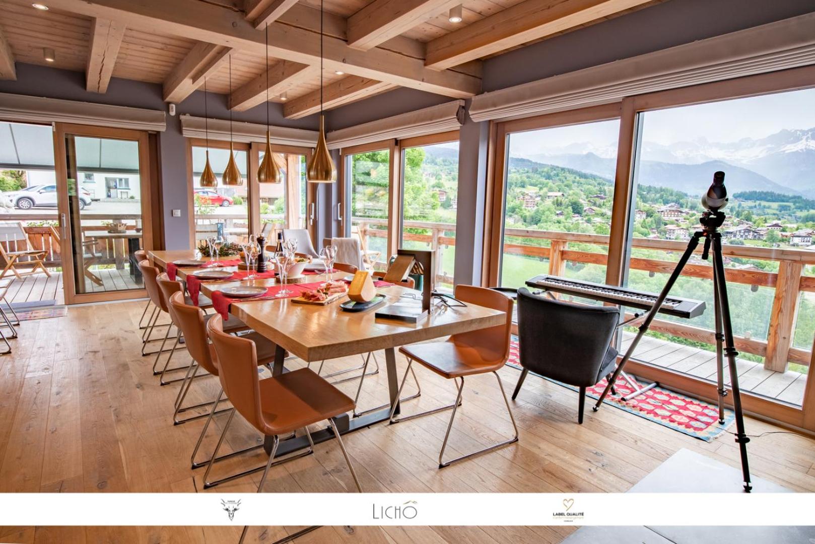 Chalet Caprice (Chalet Hôtel) view 2