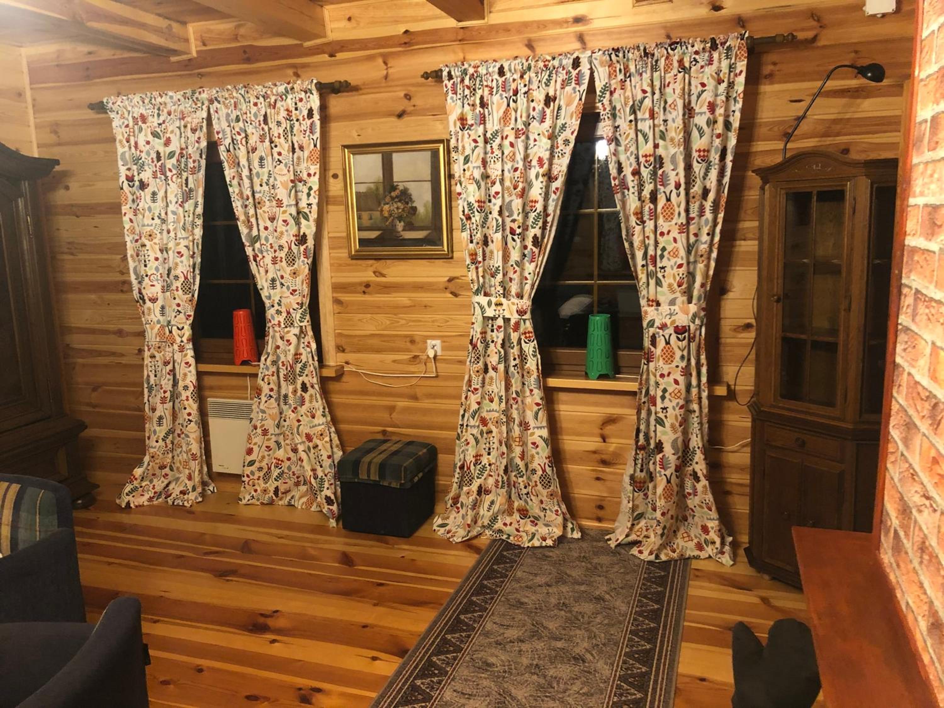 Czerwony Domek na Podlasiu przy lesie