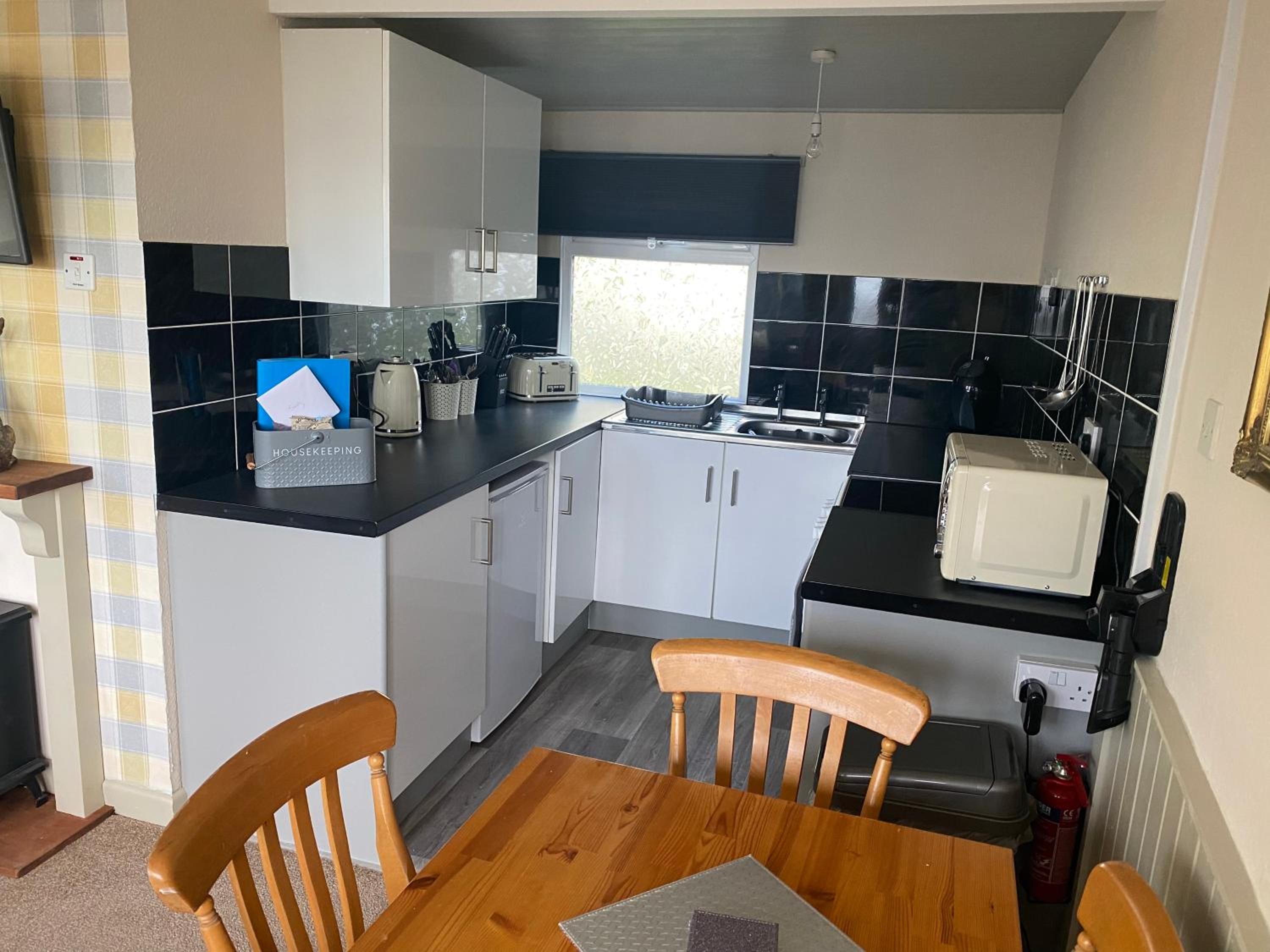 Woodlands Hare Chalet, Bideford Bay Holiday Park view 3