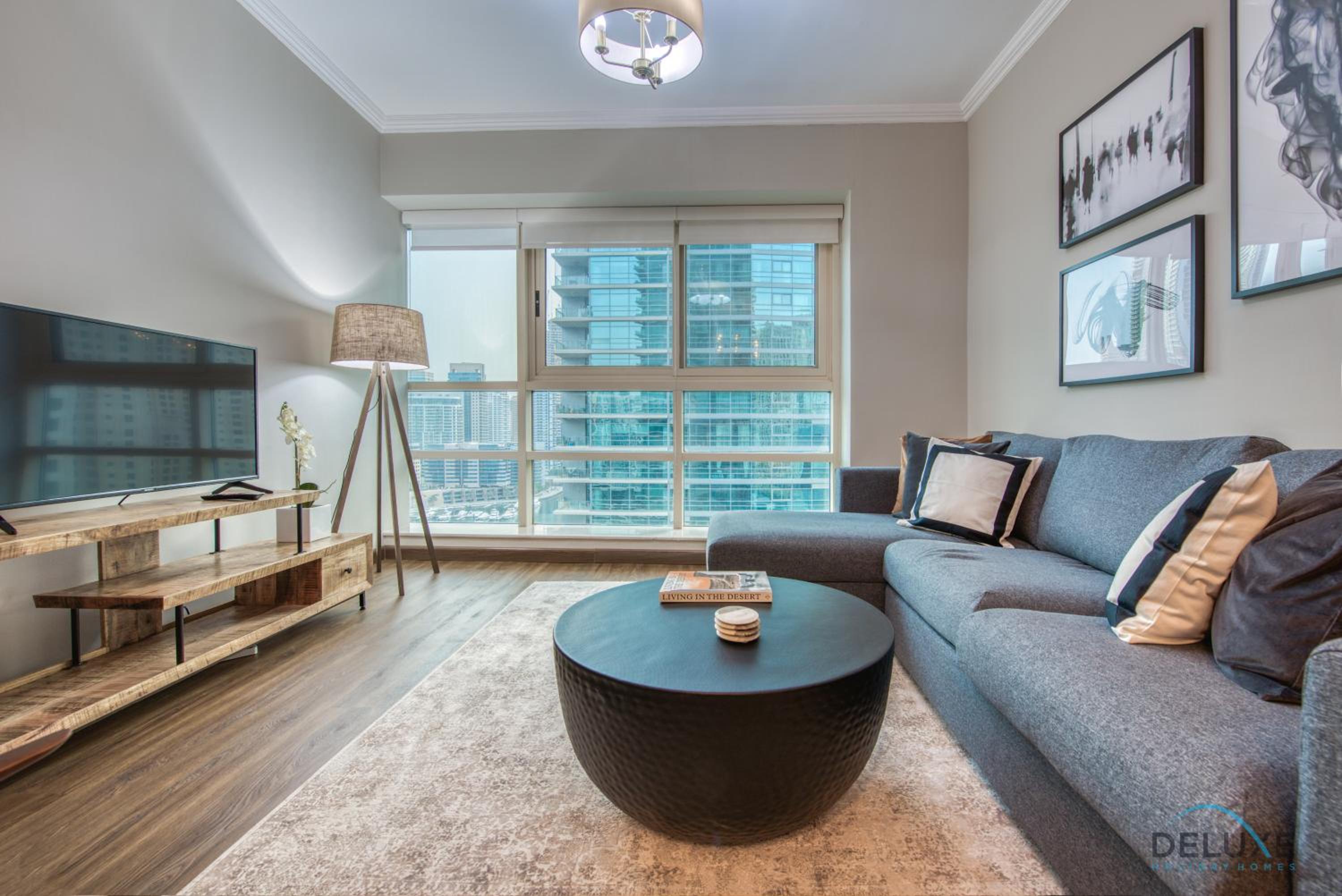 Vibrant 1BR at Dubai Marina Quay West by Deluxe Holiday Homes