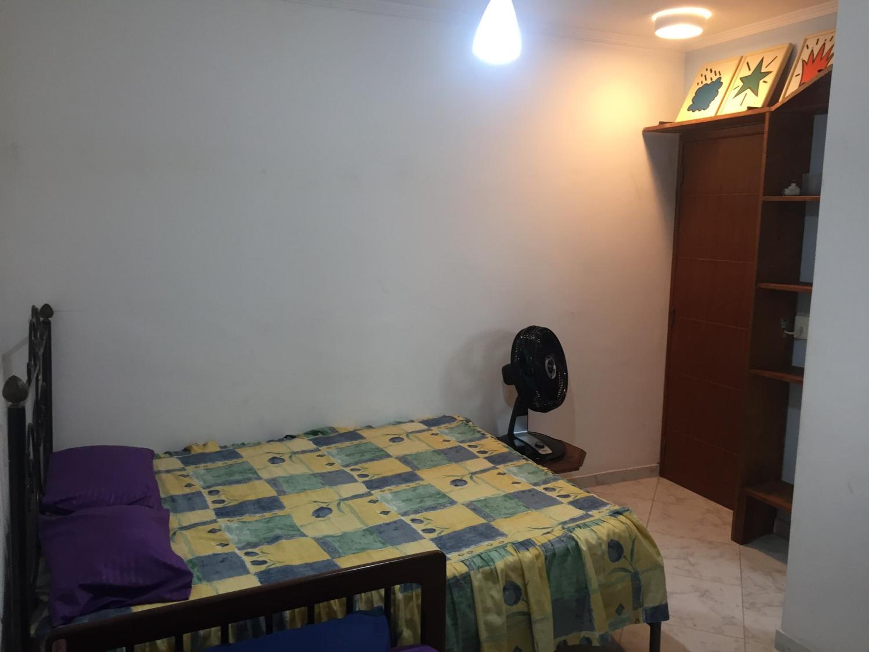 CASA NO CENTRO DE BERTIOGA