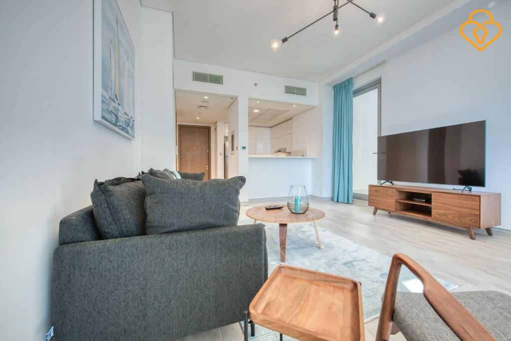Keysplease New Beautiful 1 B/R Apt, Atria Tower Business Bay
