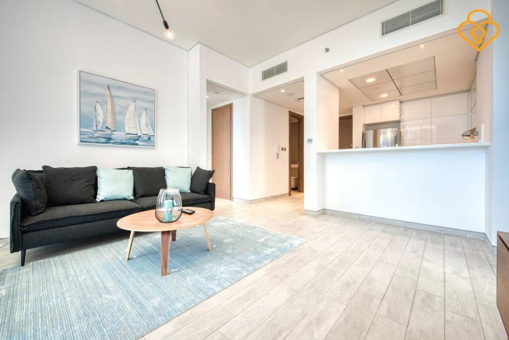 Keysplease New Beautiful 1 B/R Apt, Atria Tower Business Bay