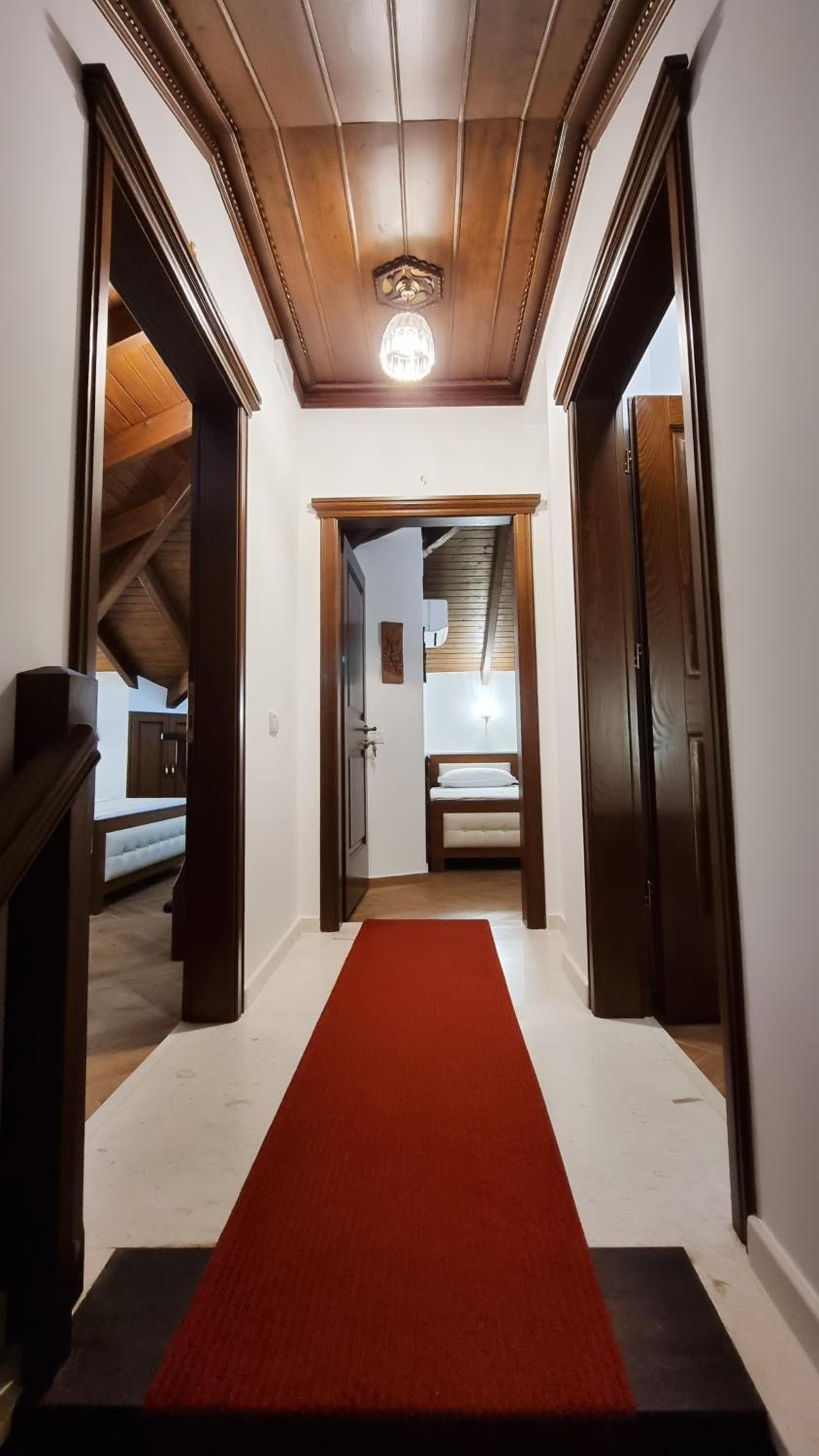 Master Hotel