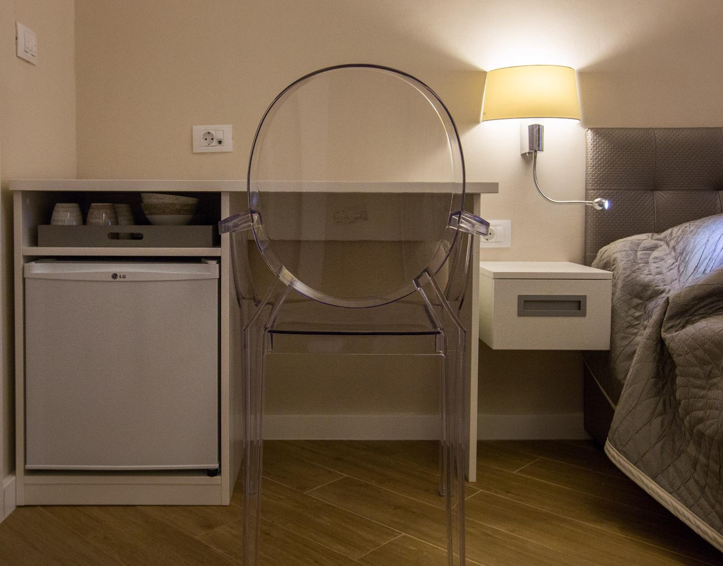 Villa Flores Room