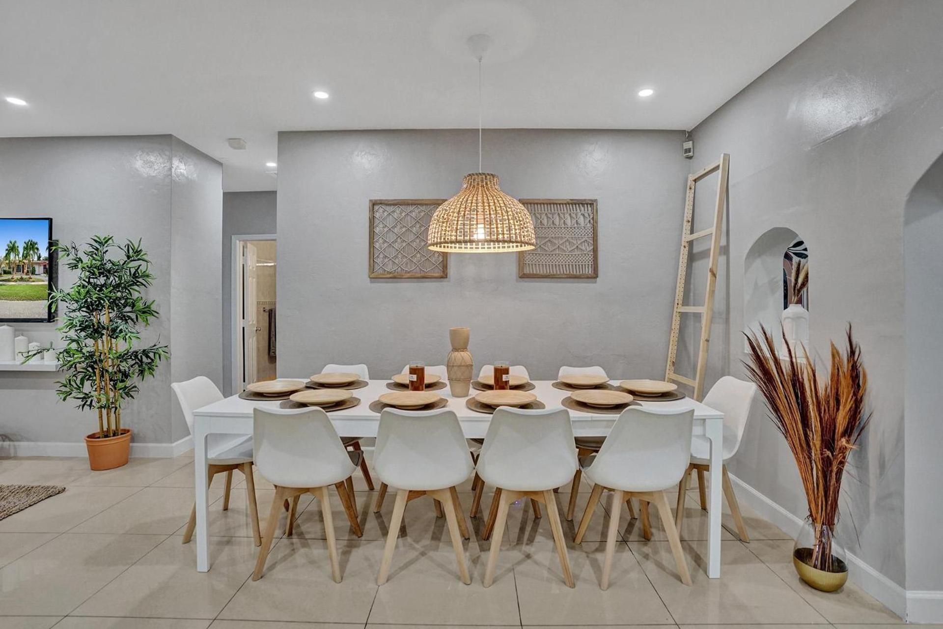 Luxury Rattan Getaway photo 4