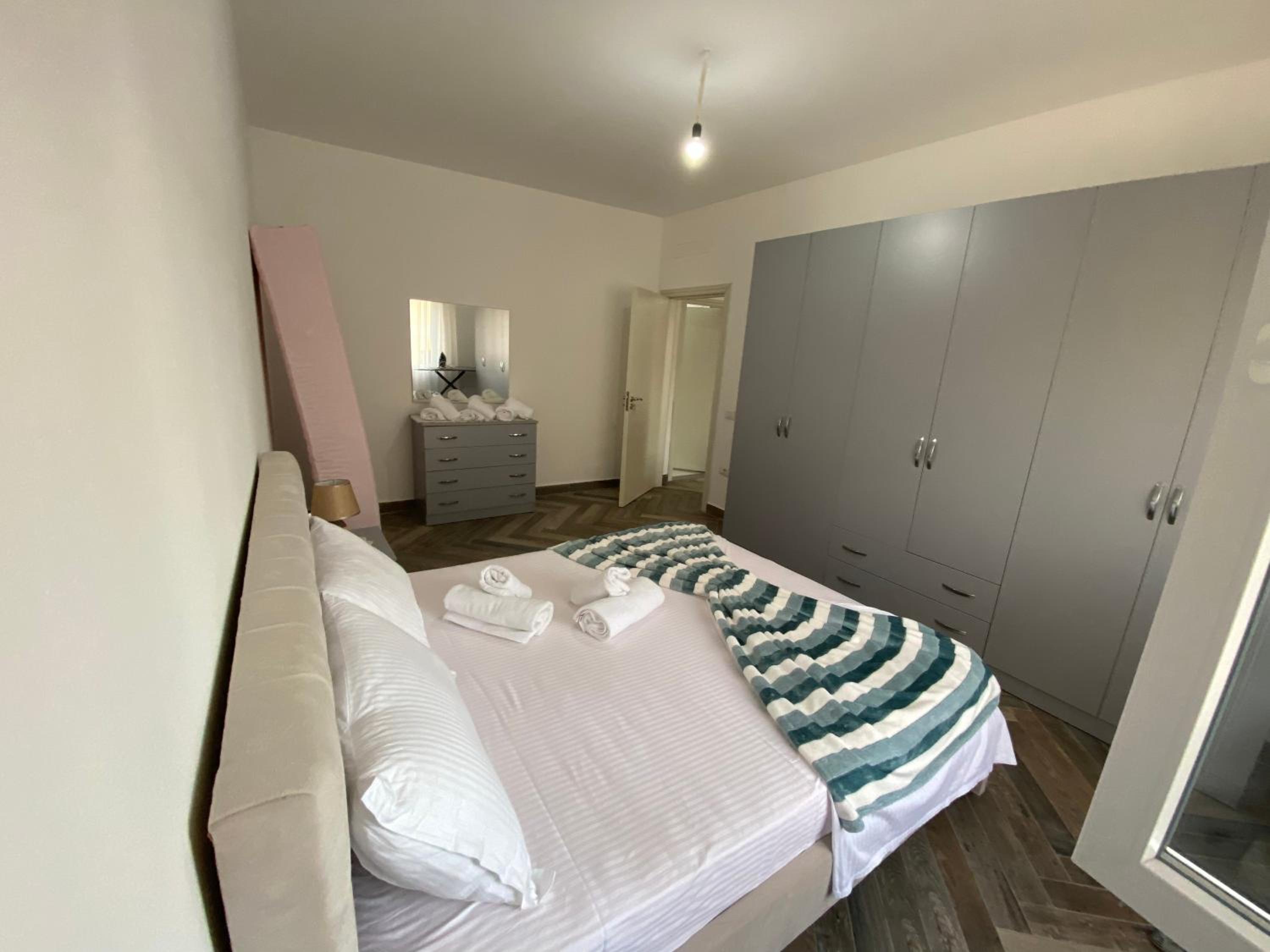 Daily Apartment Tirana photo 3