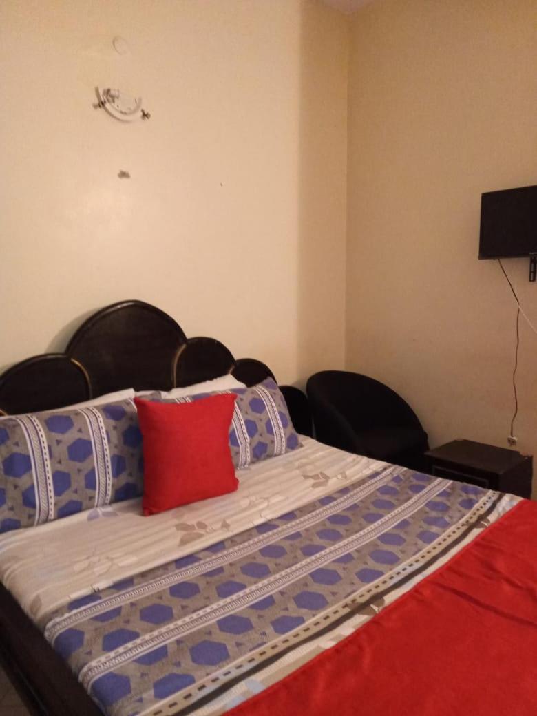 Warm and Homely Studio Apartment view 2