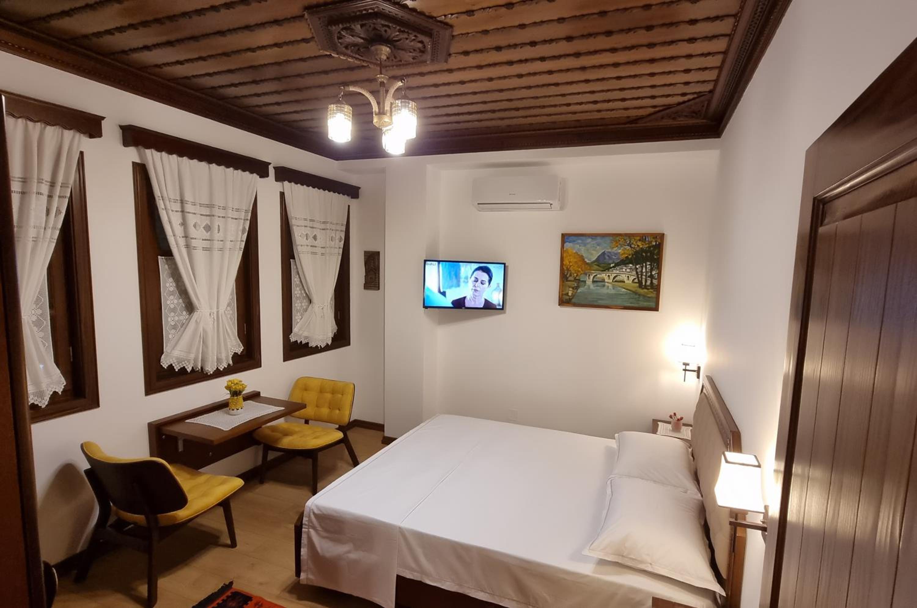 Master Hotel